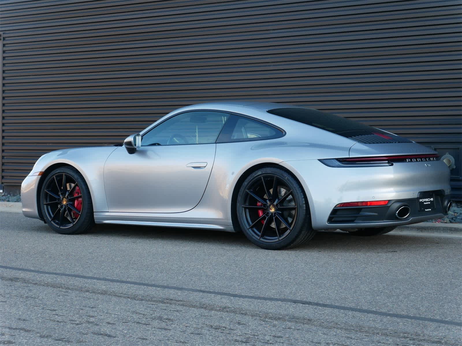 Thumbnail: 2020 Porsche 911 - 3