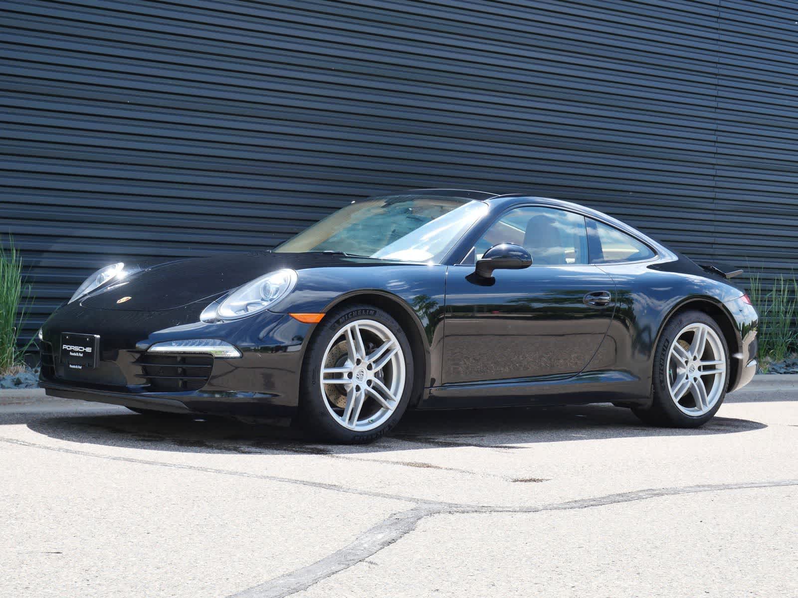 2014 Porsche 911 Carrera 4 -
                  Saint Paul, MN