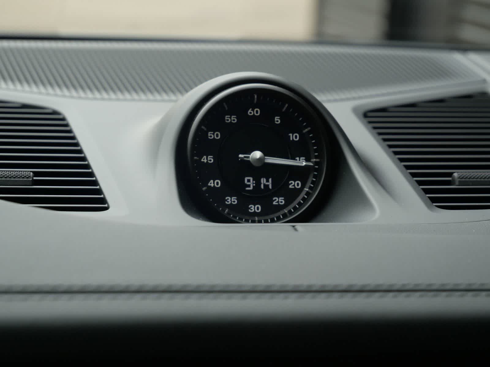 Thumbnail: 2026 Porsche Cayenne - 21