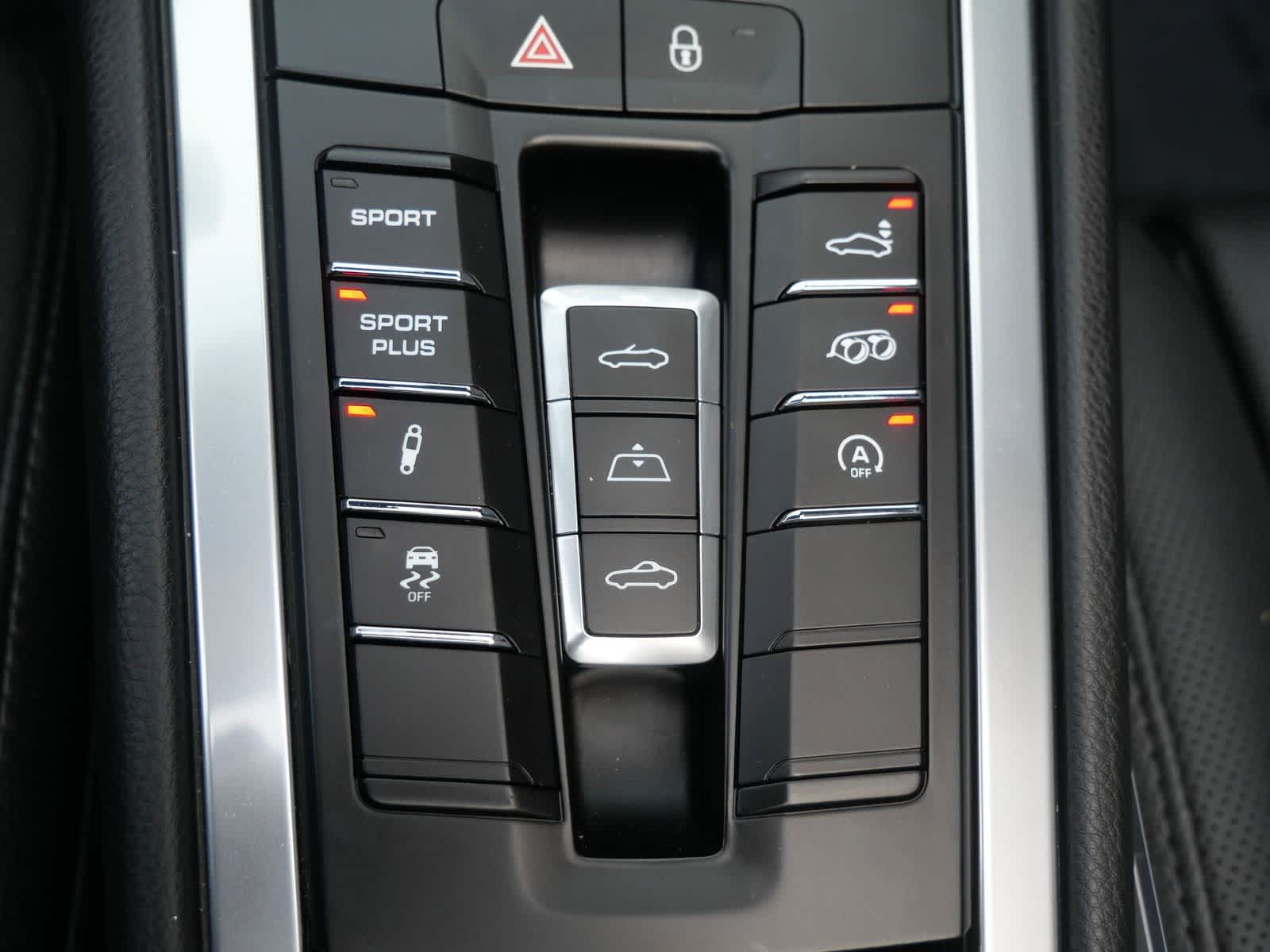 Thumbnail: 2014 Porsche 911 - 13