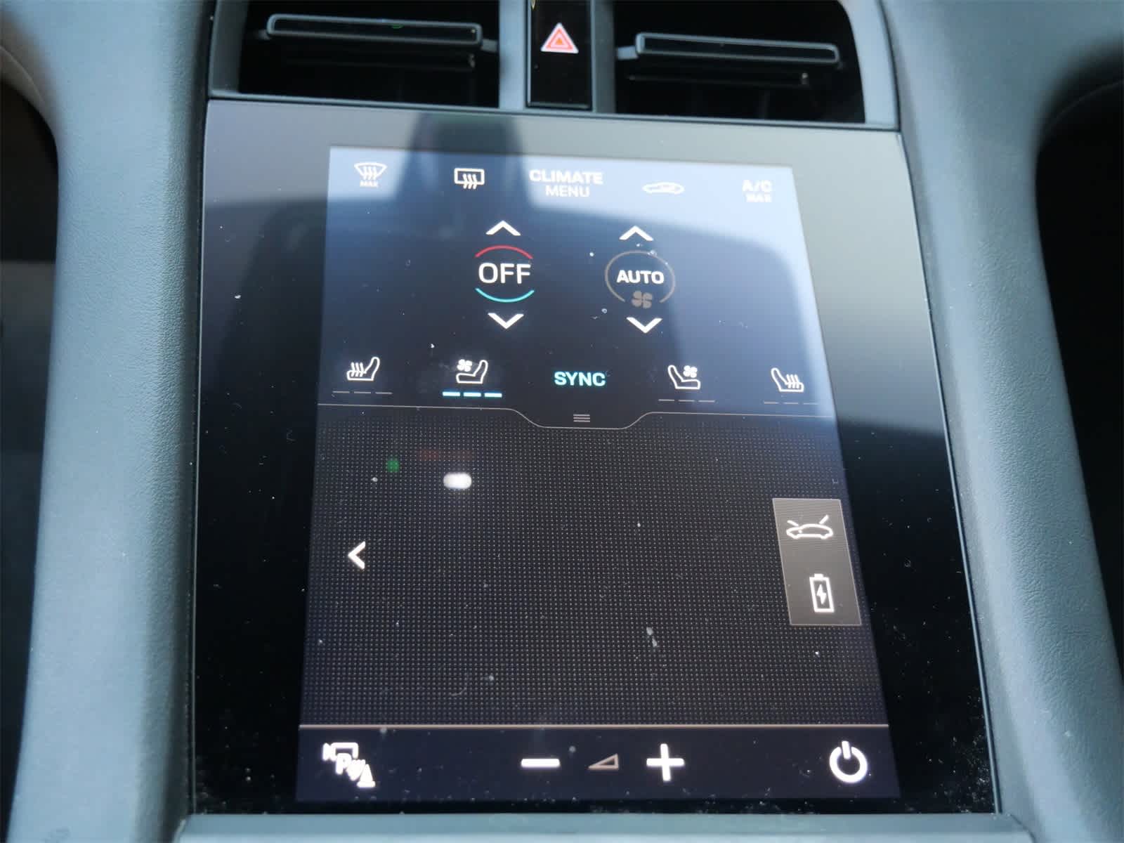 Thumbnail: 2024 Porsche Taycan - 17