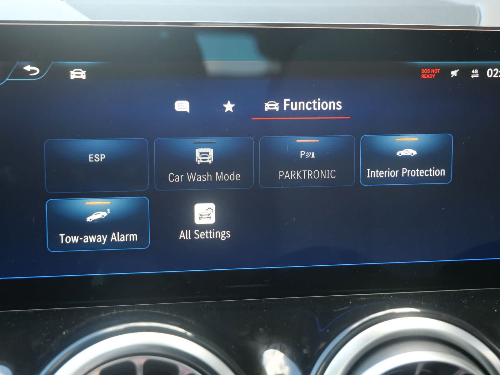 Thumbnail: 2025 Mercedes-Benz EQB - 24