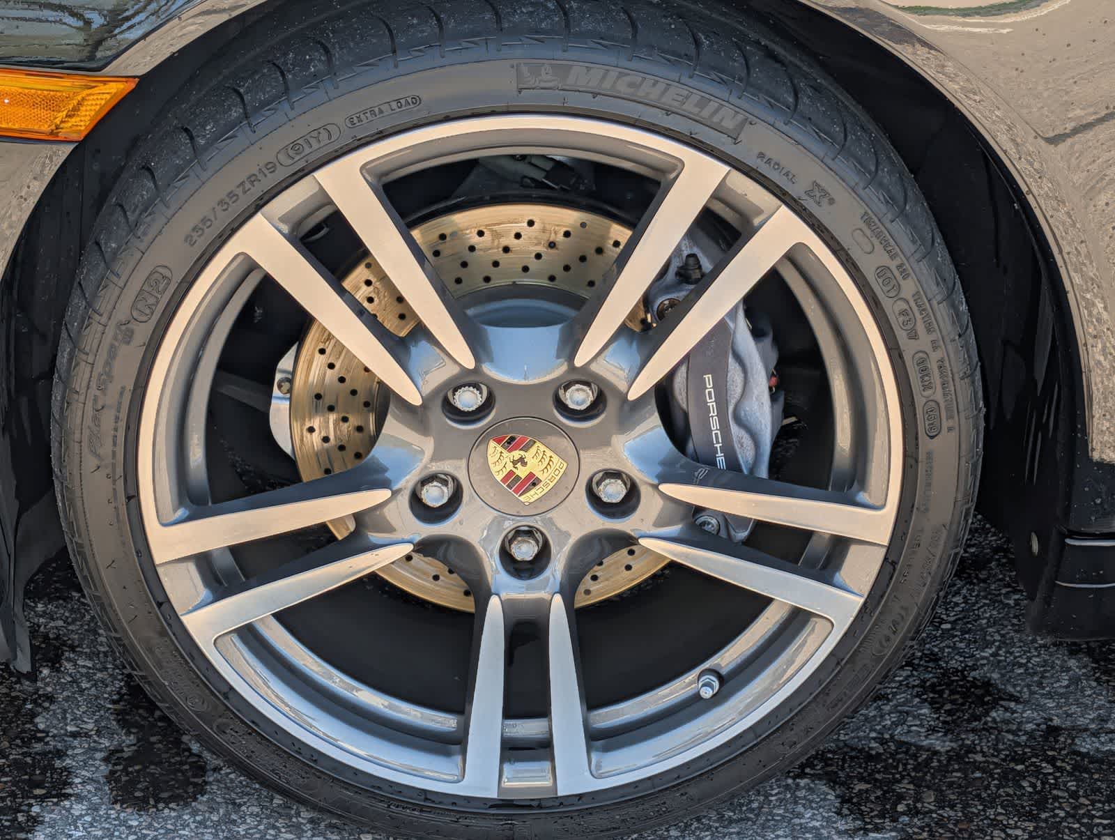 Thumbnail: 2011 Porsche 911 - 7