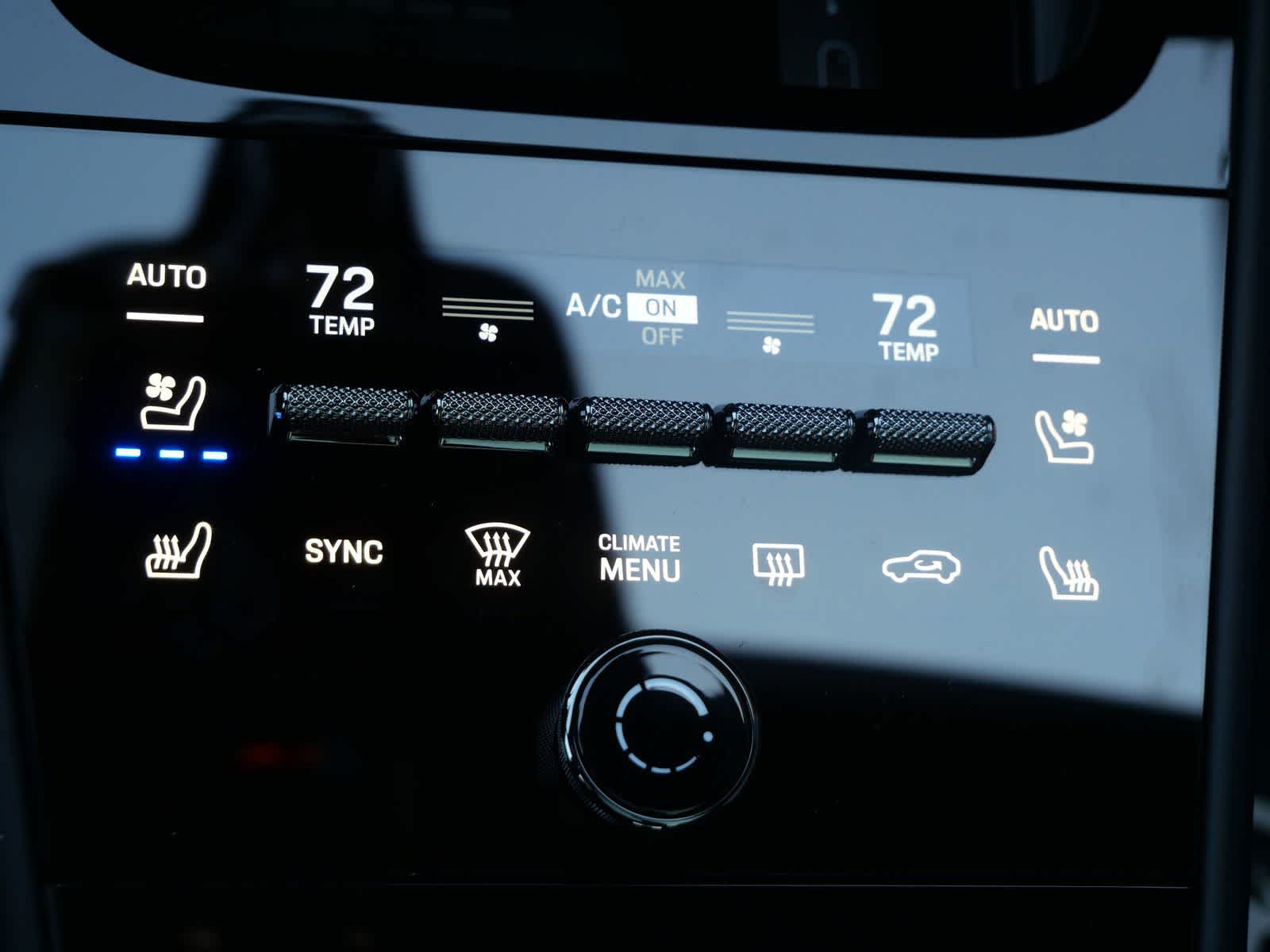 Thumbnail: 2026 Porsche Cayenne - 24