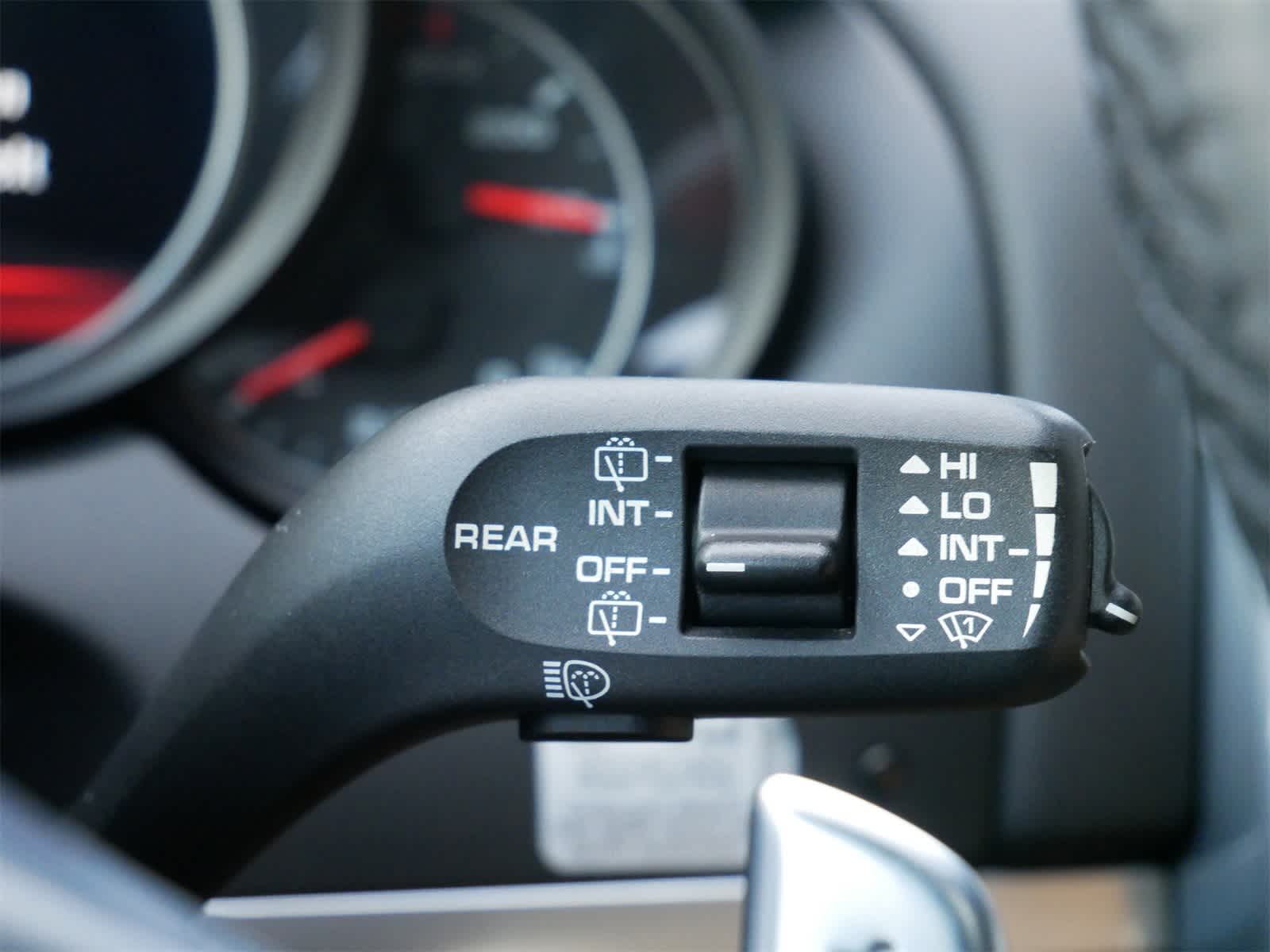 Thumbnail: 2014 Porsche Cayenne - 18