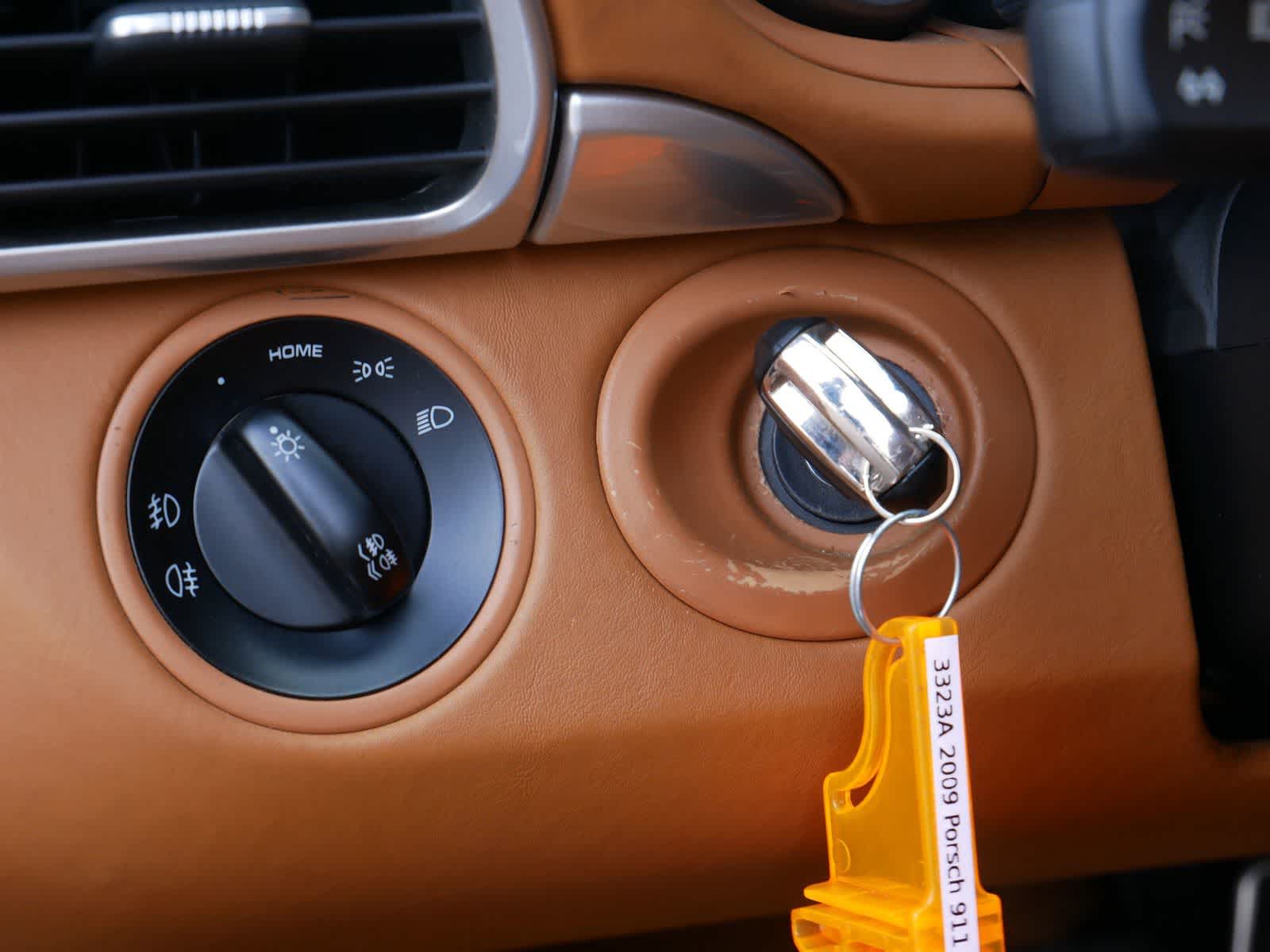 Thumbnail: 2009 Porsche 911 - 16