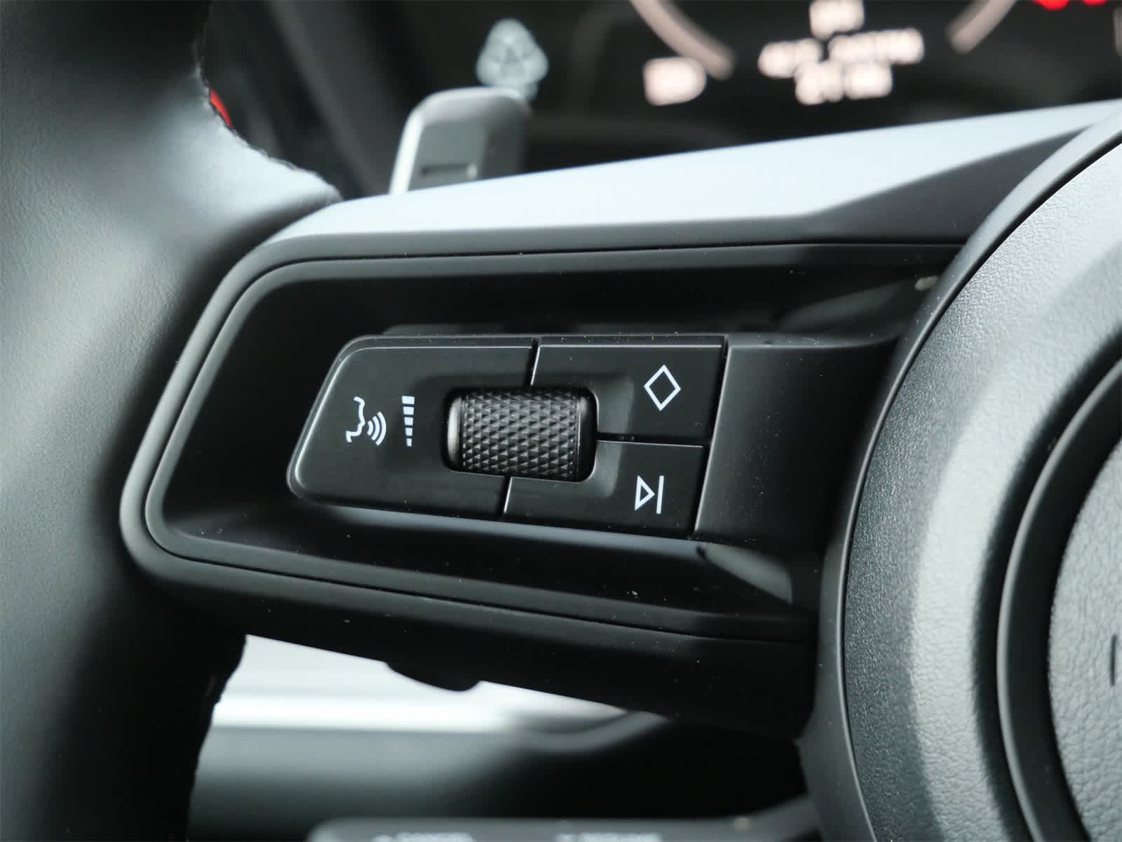 Thumbnail: 2026 Porsche Cayenne - 19