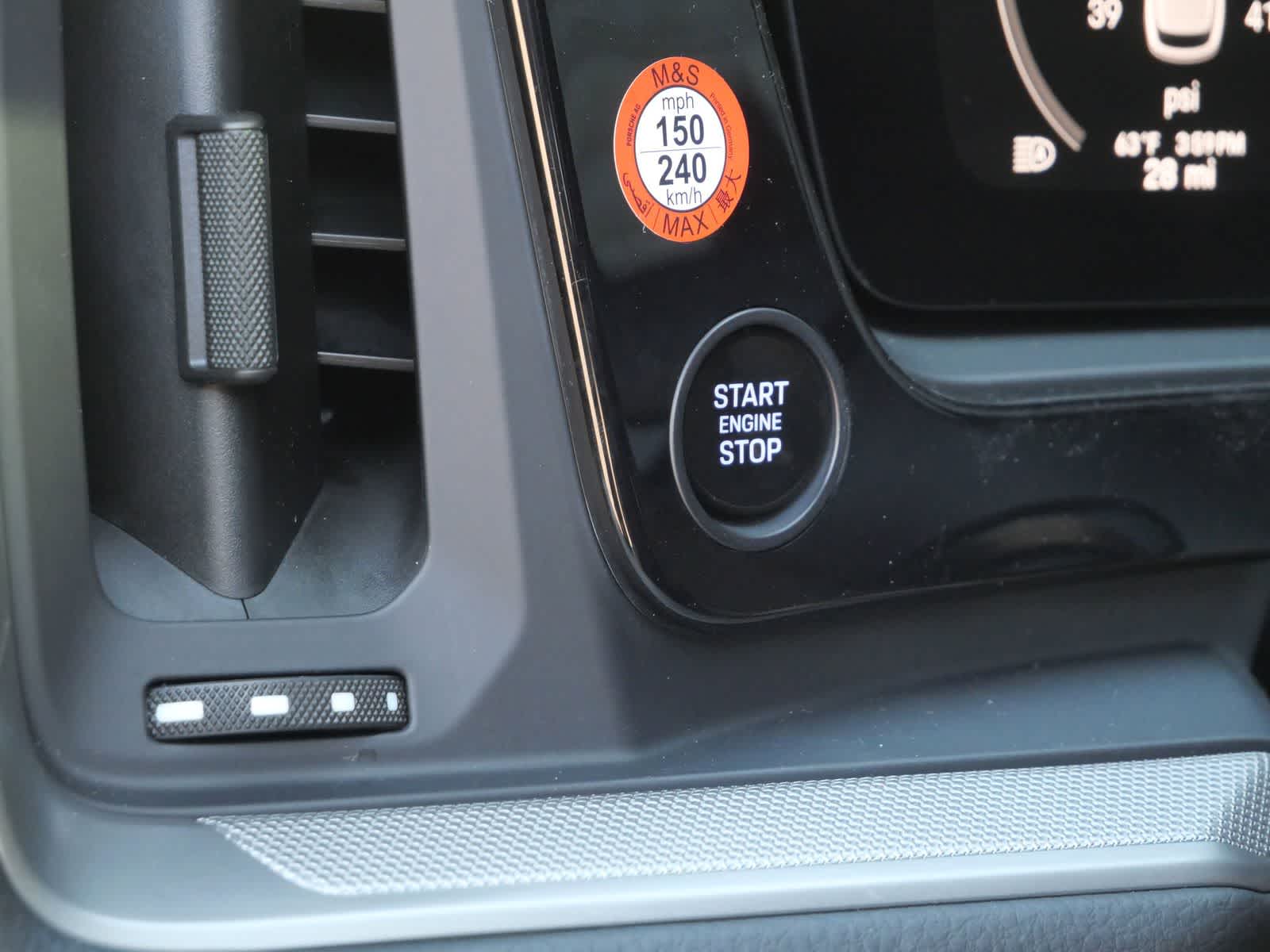 Thumbnail: 2026 Porsche Cayenne - 15