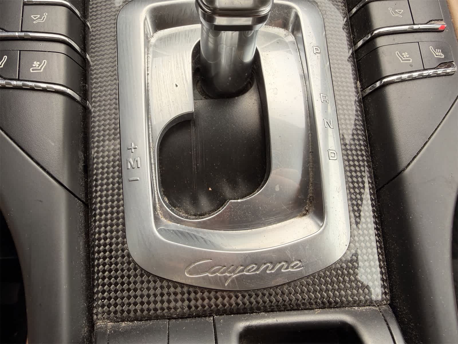 Thumbnail: 2014 Porsche Cayenne - 16