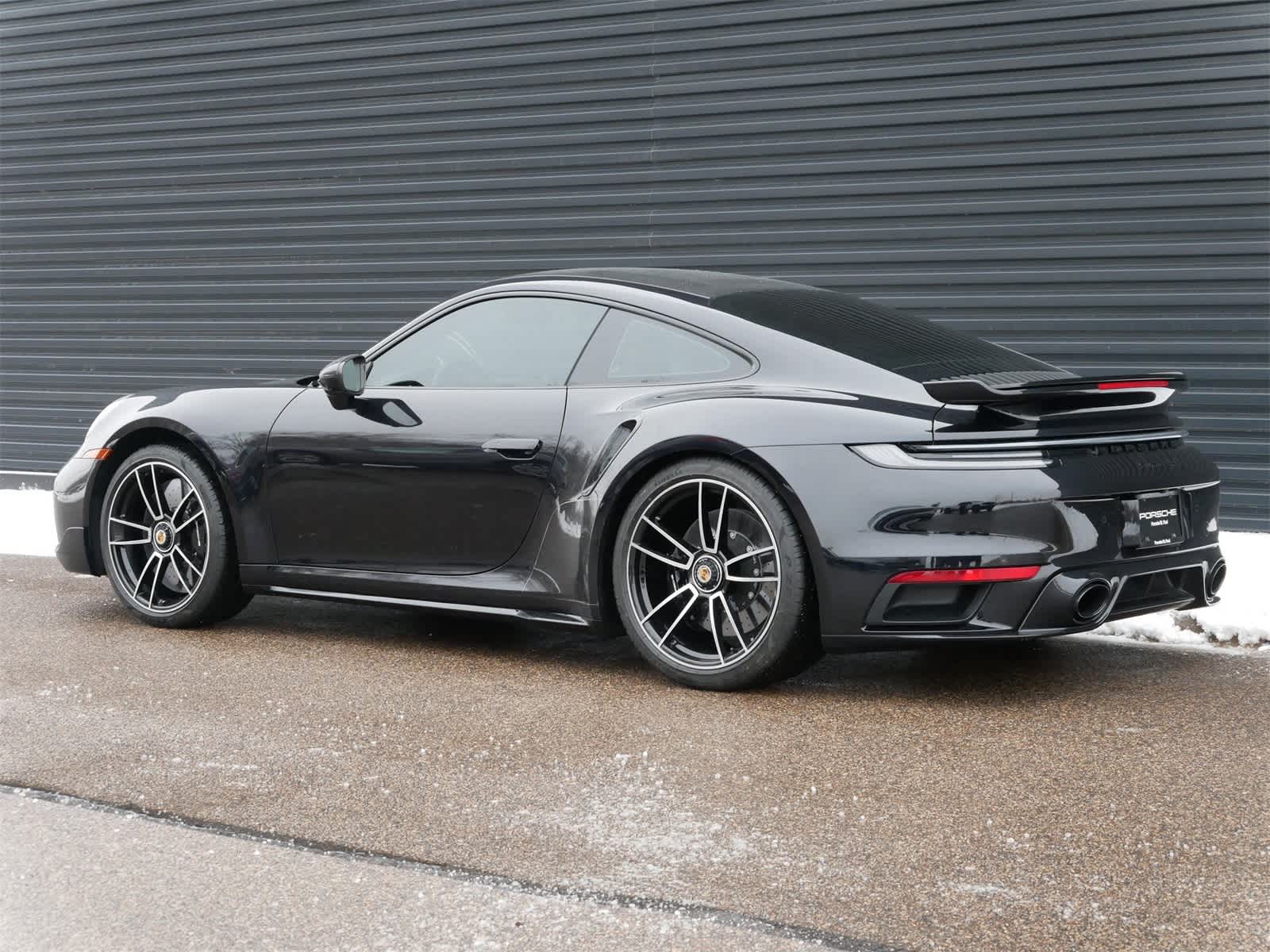 Thumbnail: 2024 Porsche 911 - 3