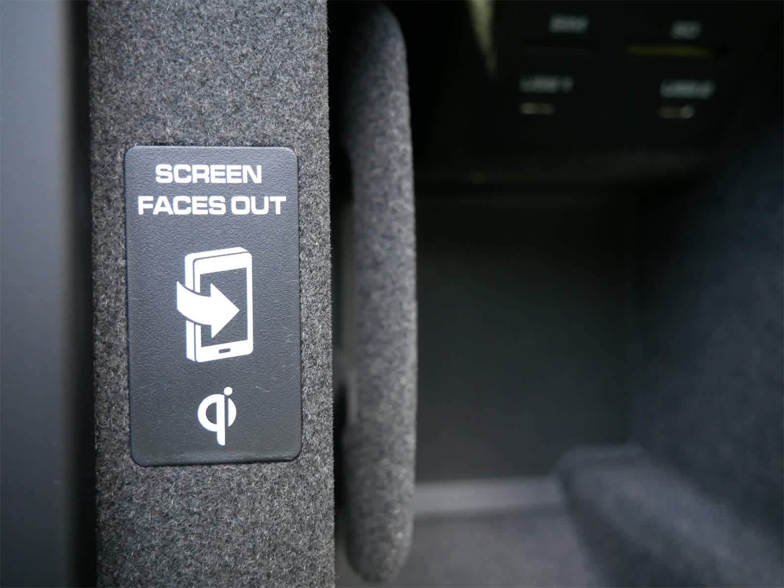 Thumbnail: 2025 Porsche Macan - 21