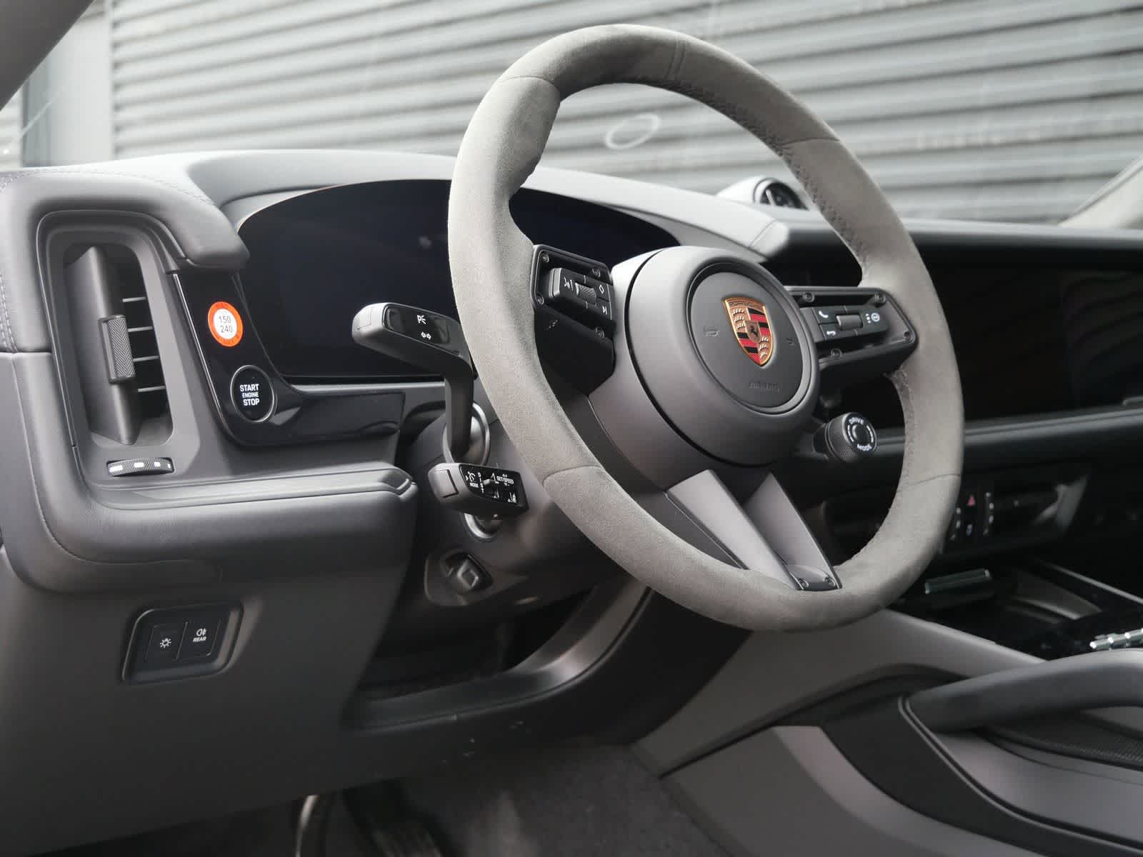 Thumbnail: 2026 Porsche Cayenne - 4