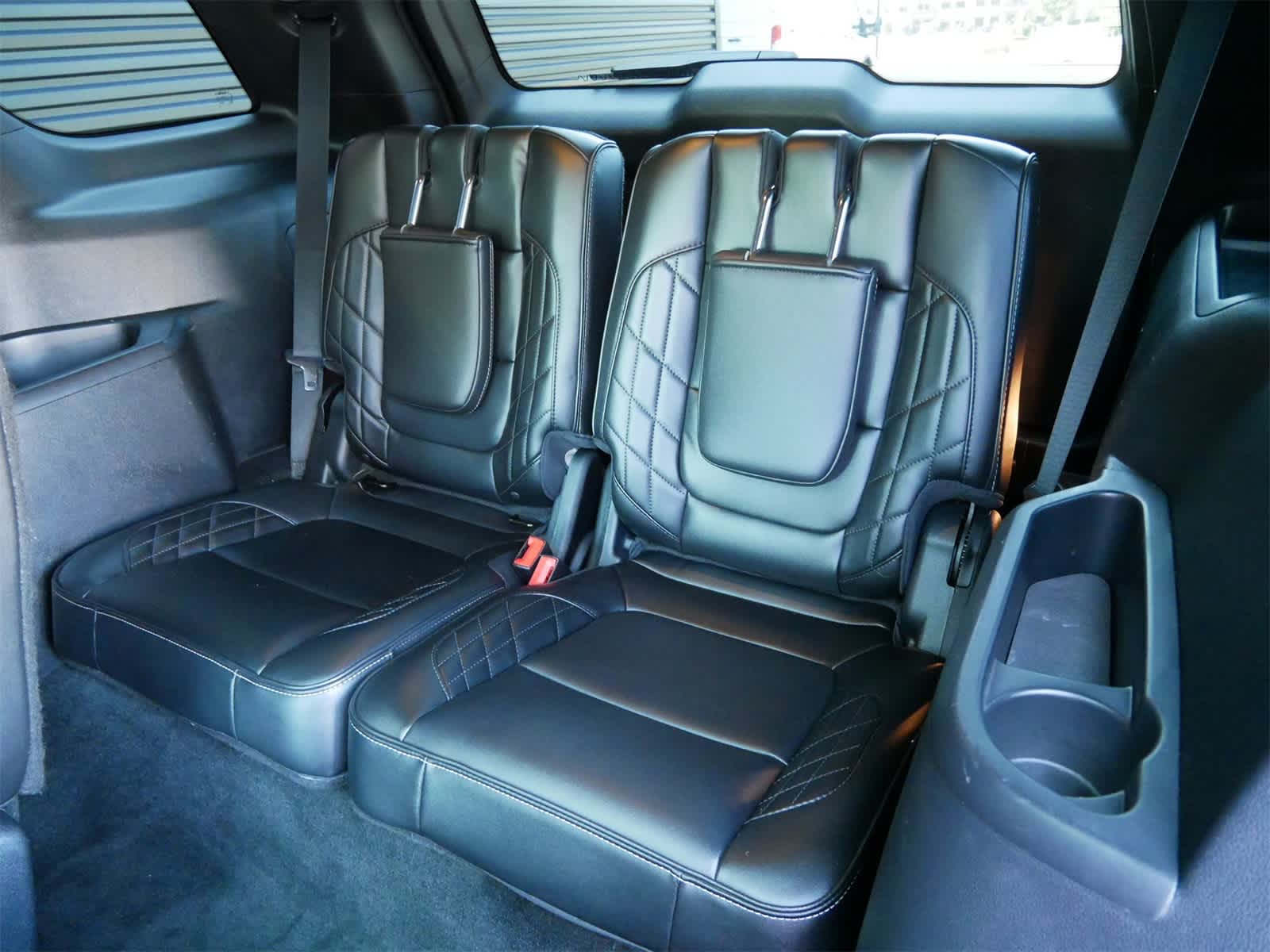 Thumbnail: 2016 Ford Explorer - 4