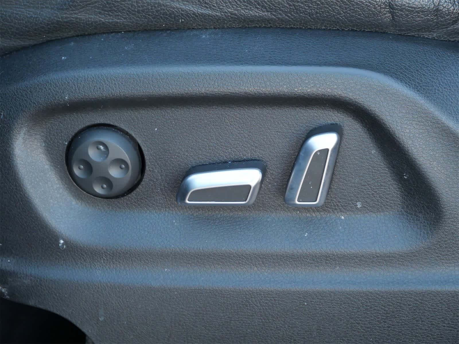 Thumbnail: 2015 Audi Q5 - 10