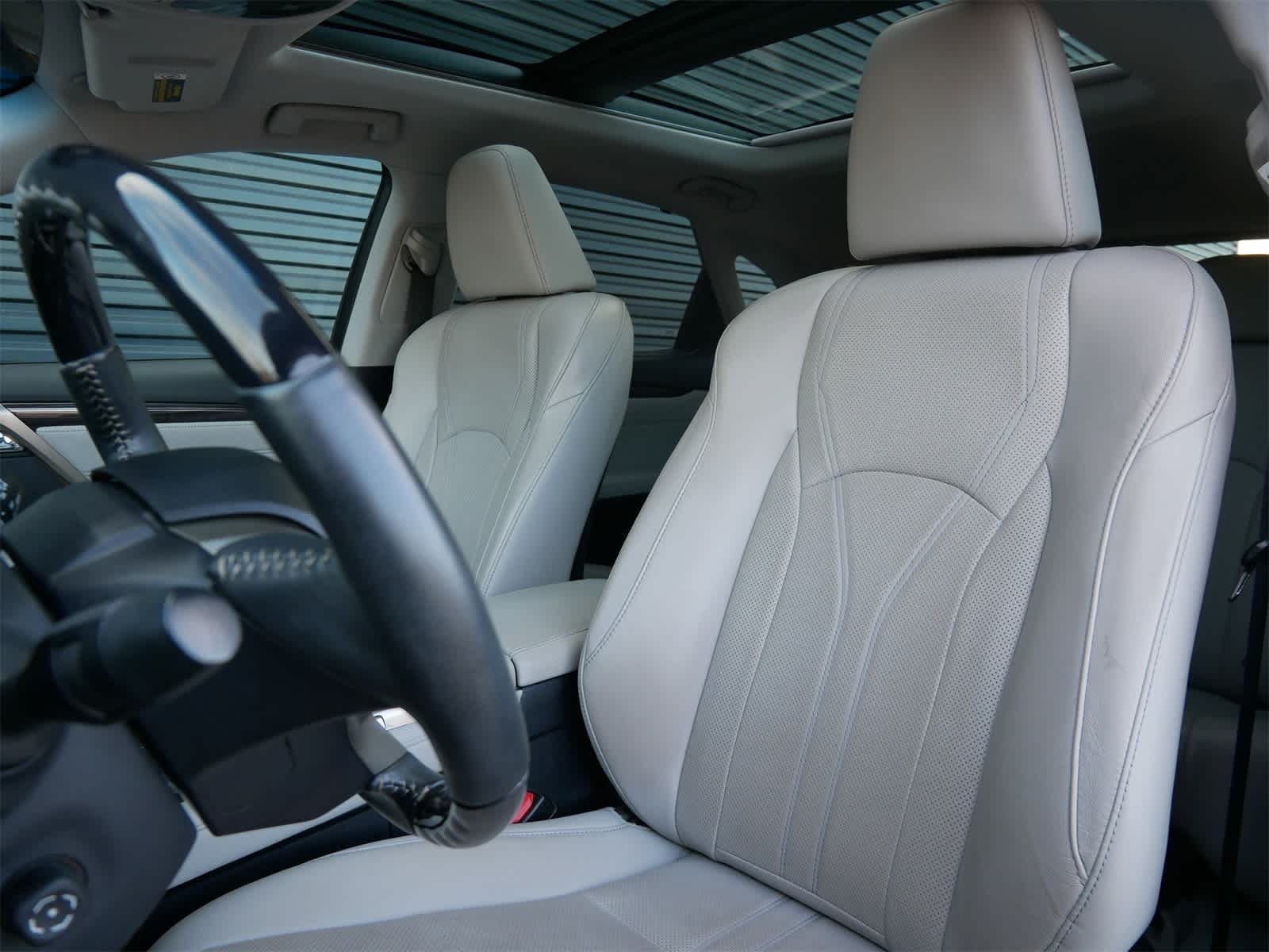 Thumbnail: 2016 Lexus RX - 5