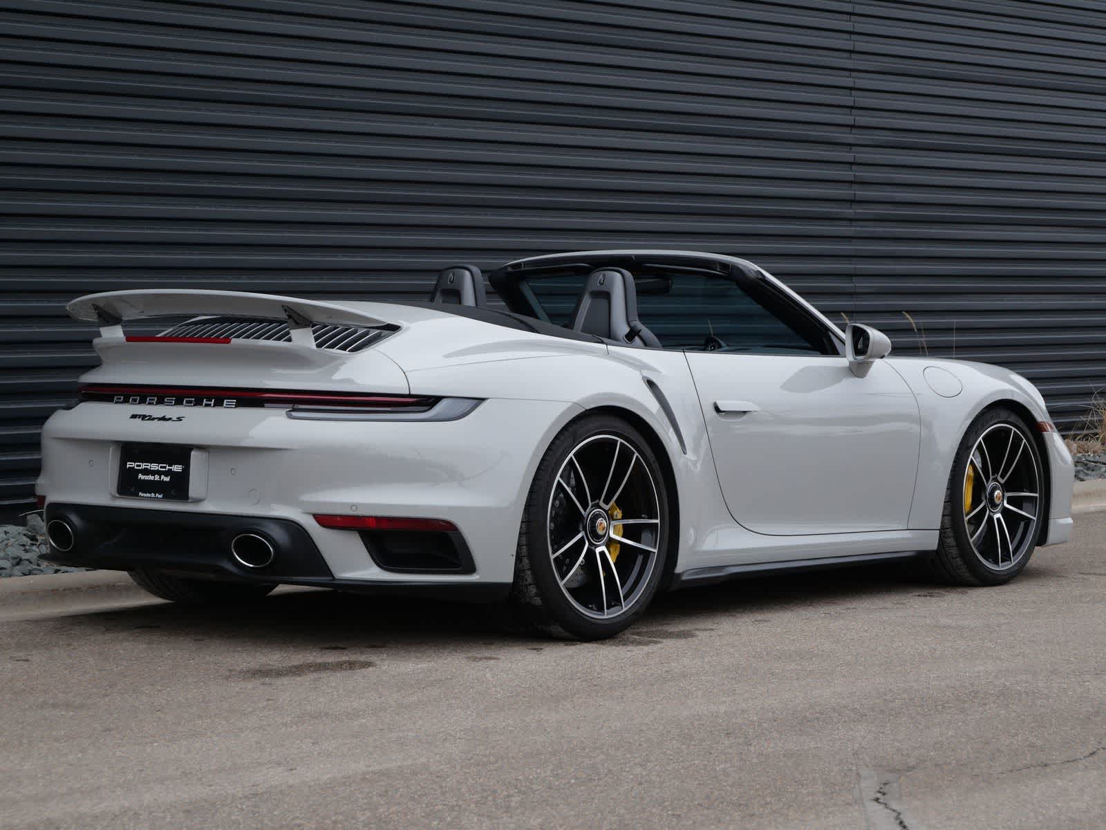 Thumbnail: 2024 Porsche 911 - 25