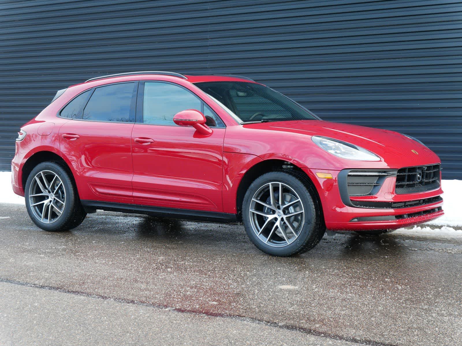 Thumbnail: 2026 Porsche Macan - 24