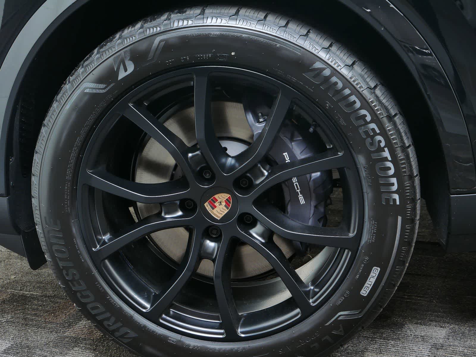 Thumbnail: 2026 Porsche Cayenne - 11