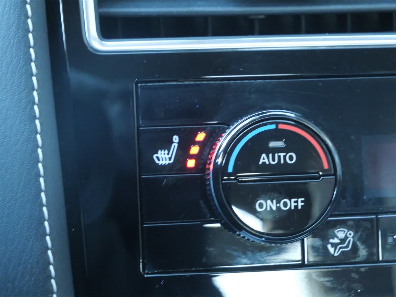 Thumbnail: 2023 INFINITI QX80 - 23