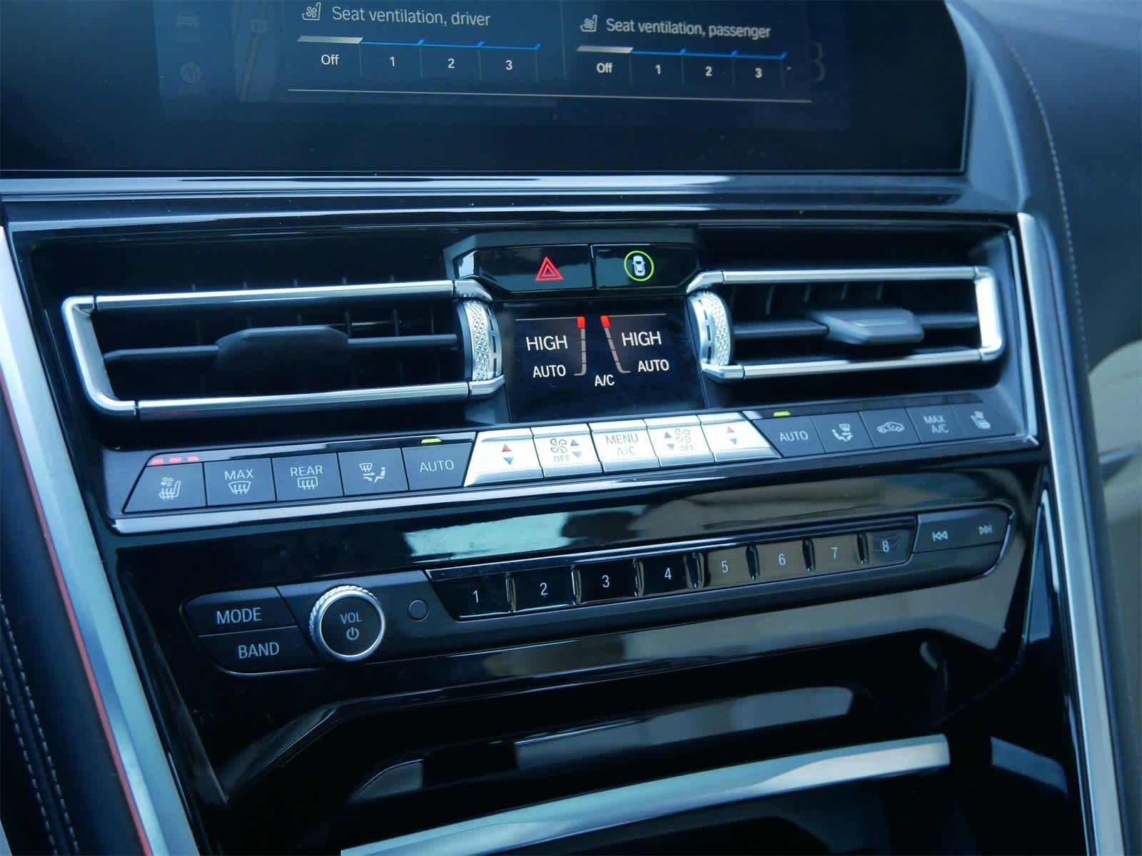 Thumbnail: 2021 BMW 8 Series - 20