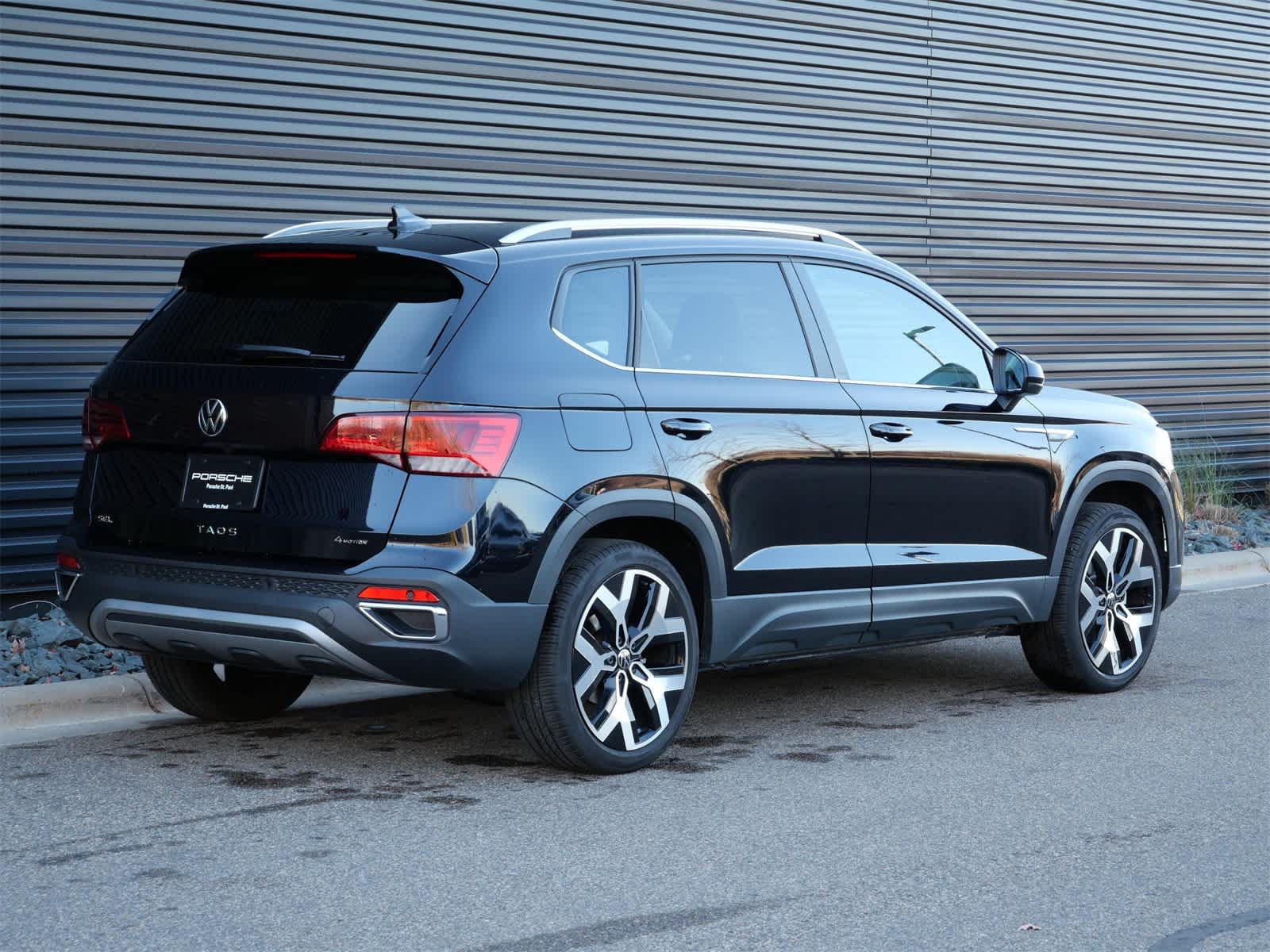 Thumbnail: 2023 Volkswagen Taos - 24