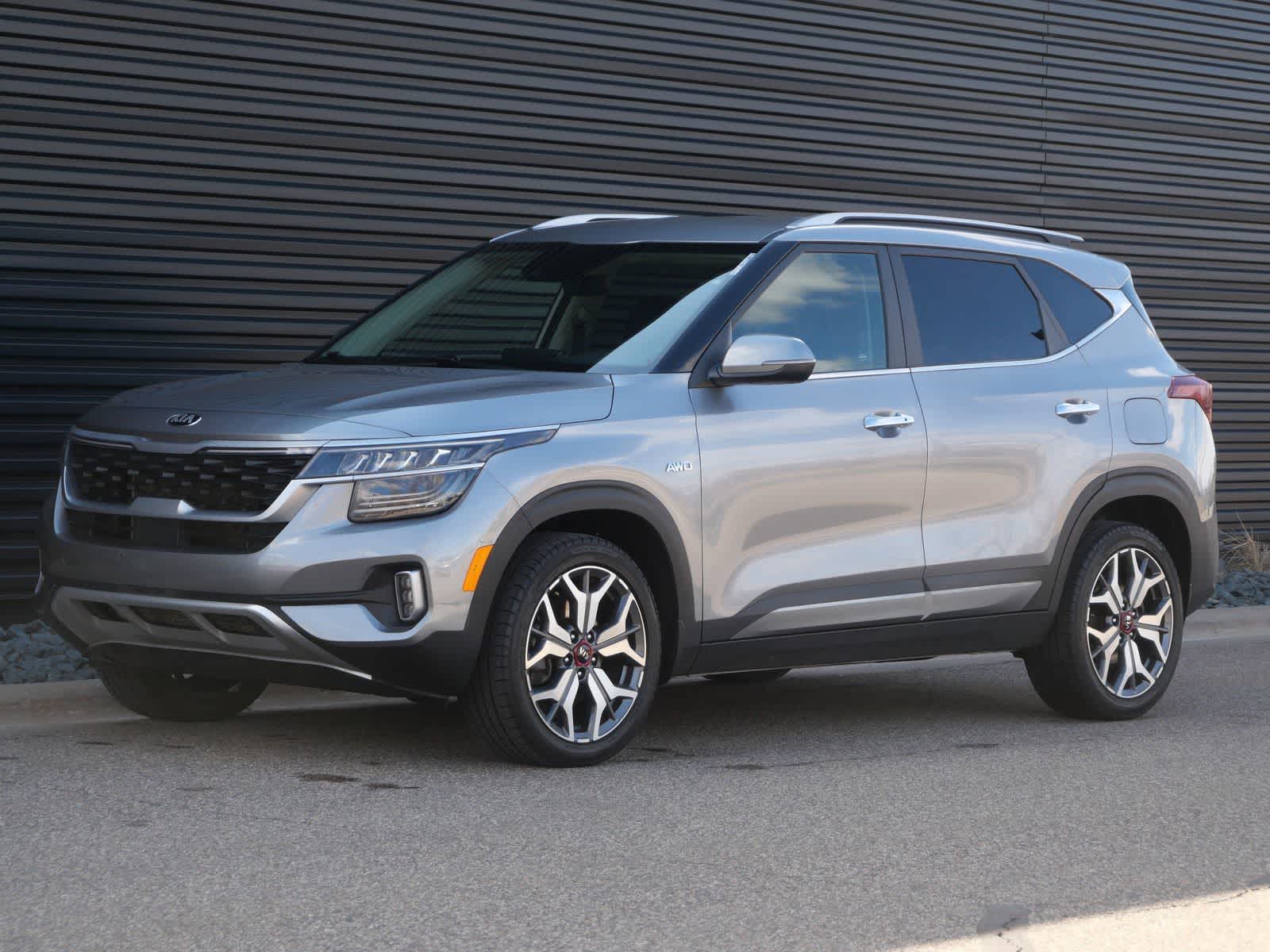 2021 Kia Seltos SX -
                  Saint Paul, MN