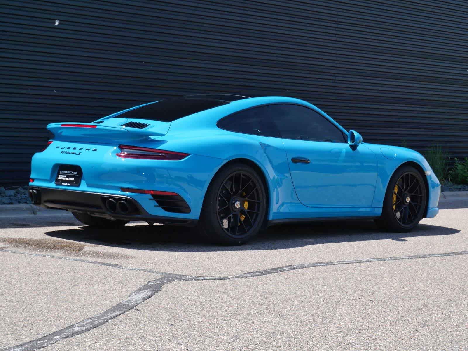 Thumbnail: 2018 Porsche 911 - 26