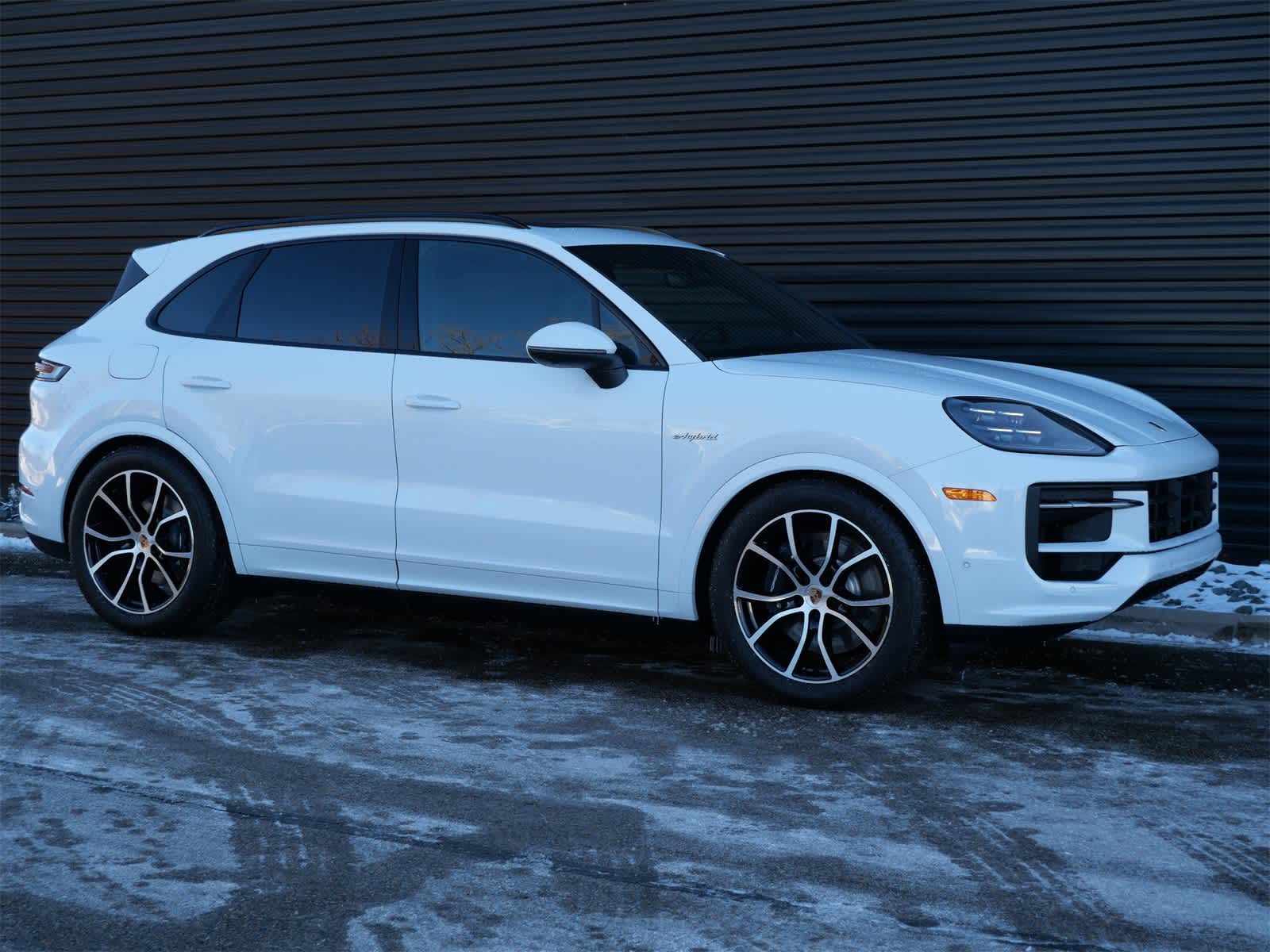 Thumbnail: 2026 Porsche Cayenne - 28
