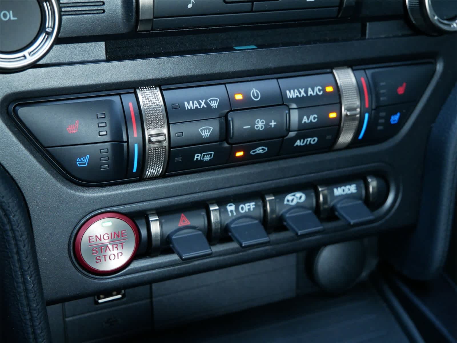 Thumbnail: 2022 Ford Mustang - 14