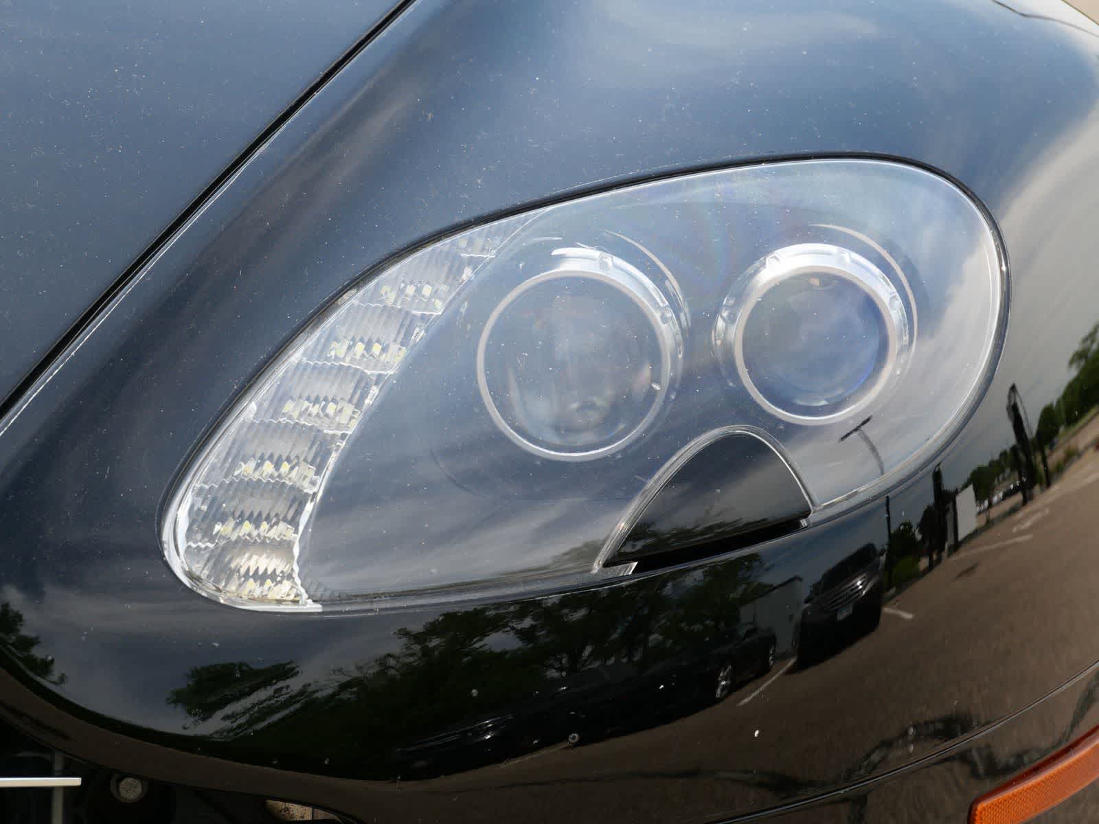 Thumbnail: 2012 Aston Martin Vantage - 6