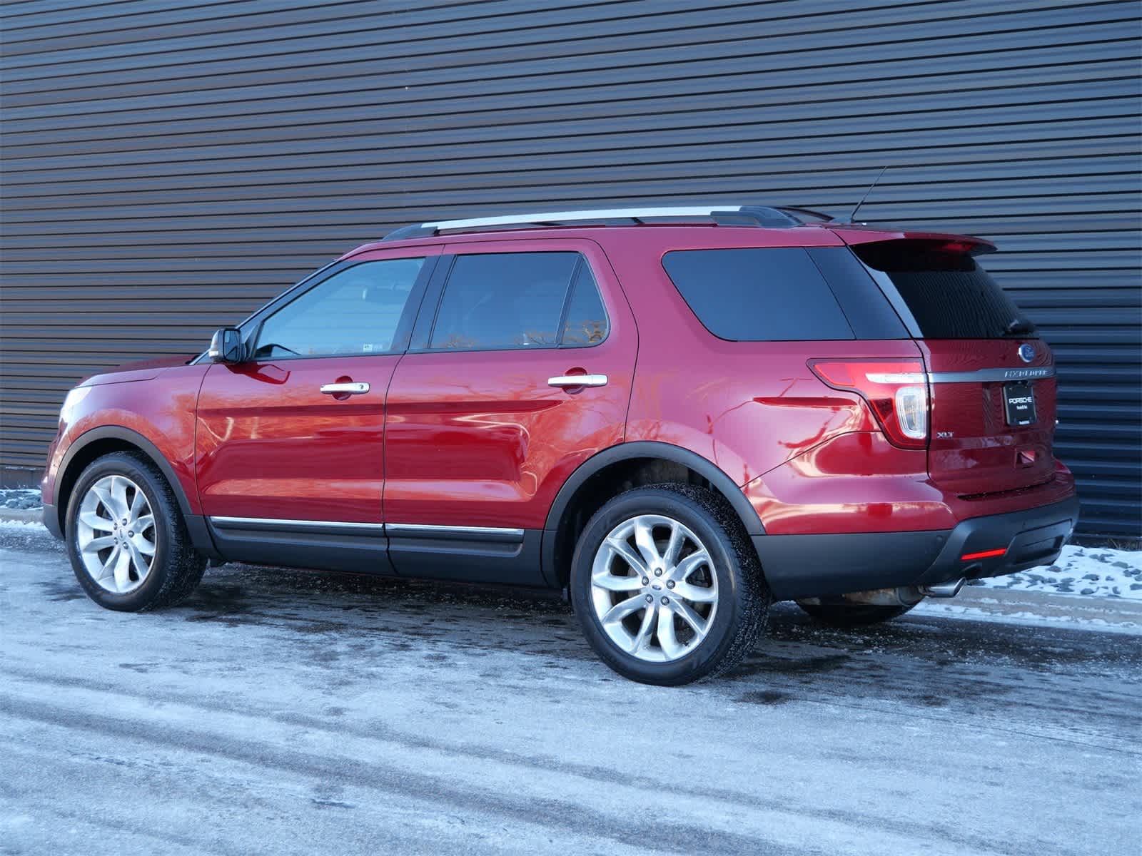 Thumbnail: 2015 Ford Explorer - 3