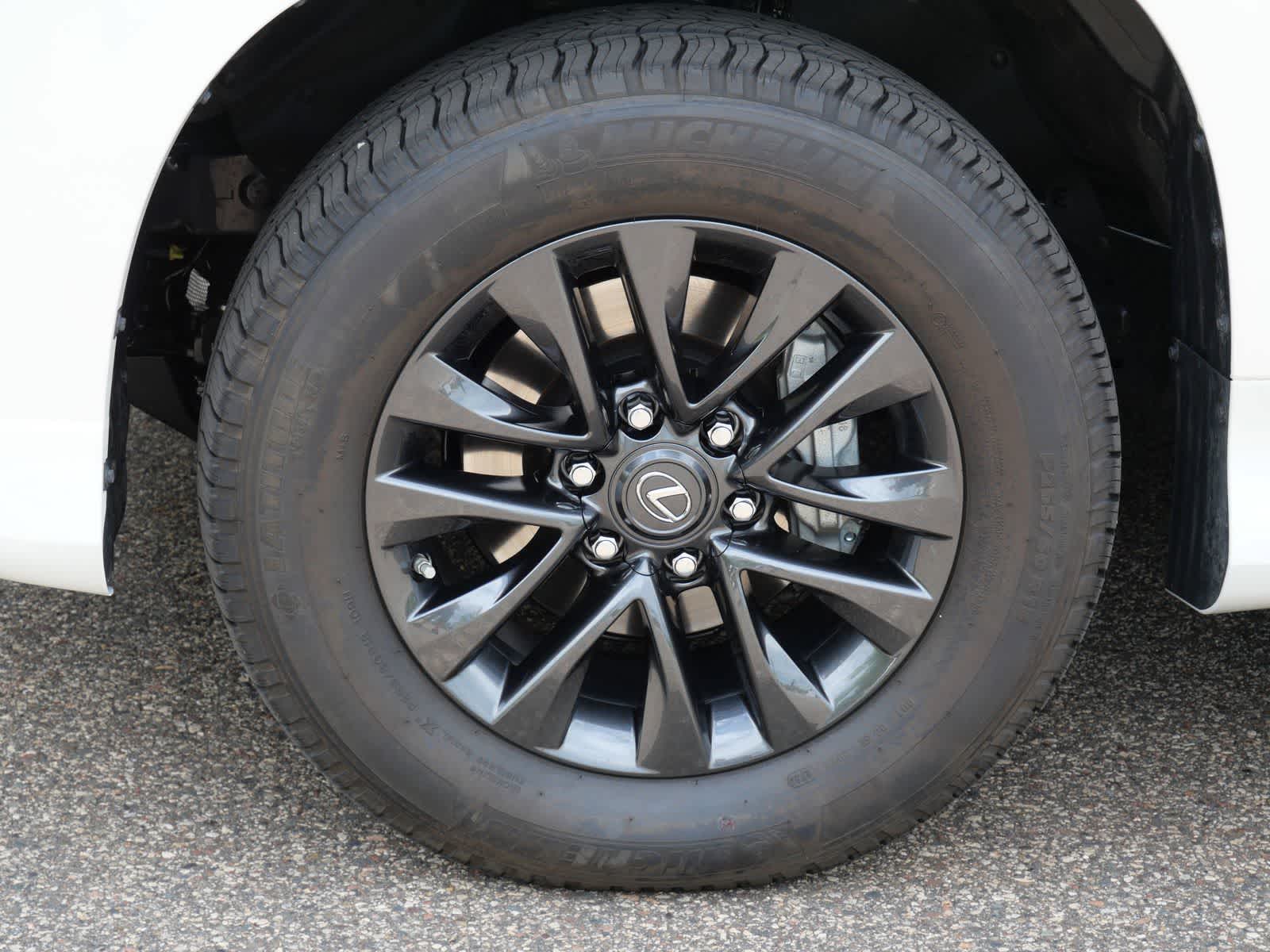 Thumbnail: 2023 Lexus GX - 7