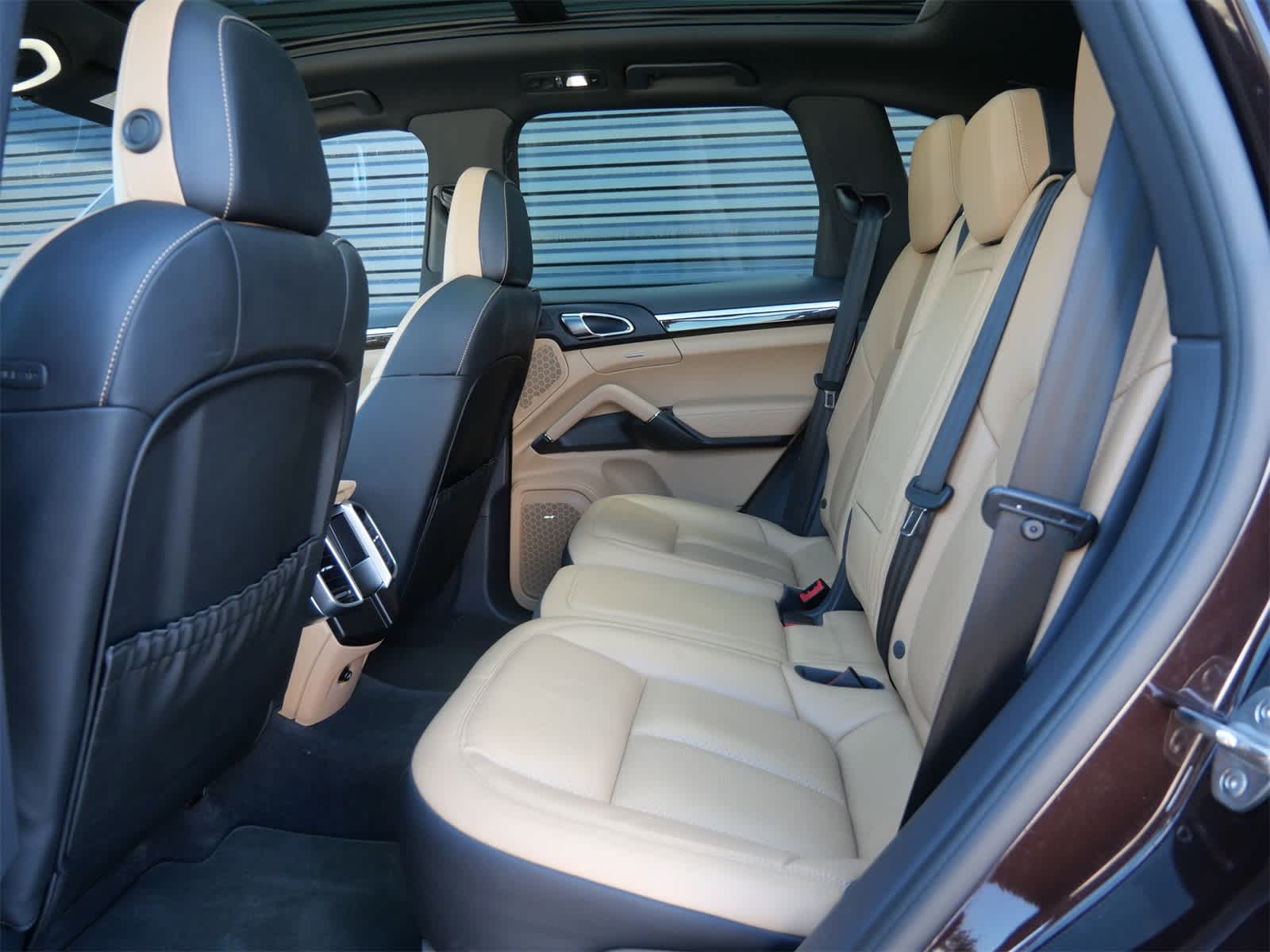 Thumbnail: 2017 Porsche Cayenne - 11