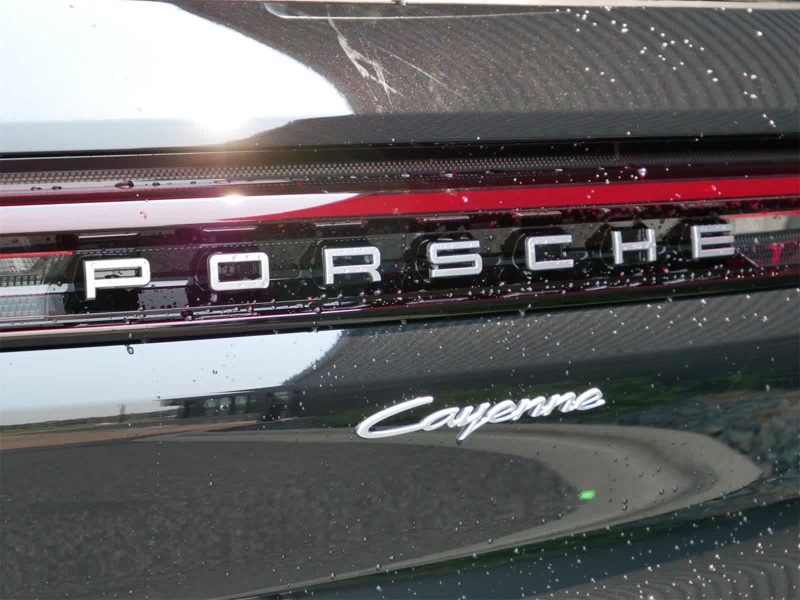Thumbnail: 2025 Porsche Cayenne - 8