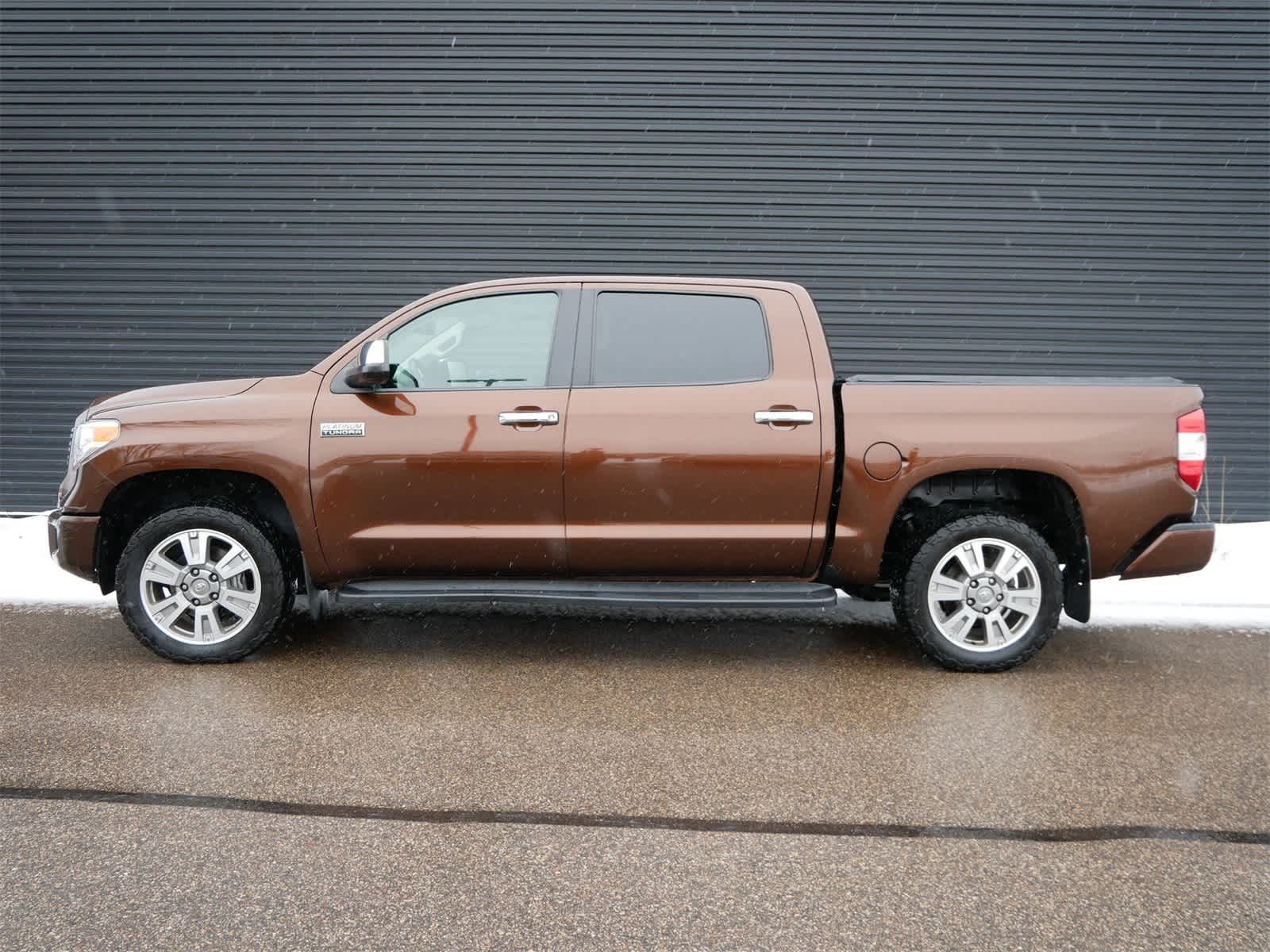 Thumbnail: 2017 Toyota Tundra - 2