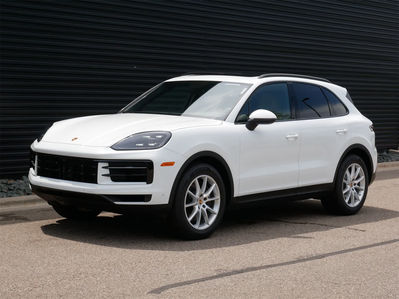 Thumbnail: 2025 Porsche Cayenne - 1