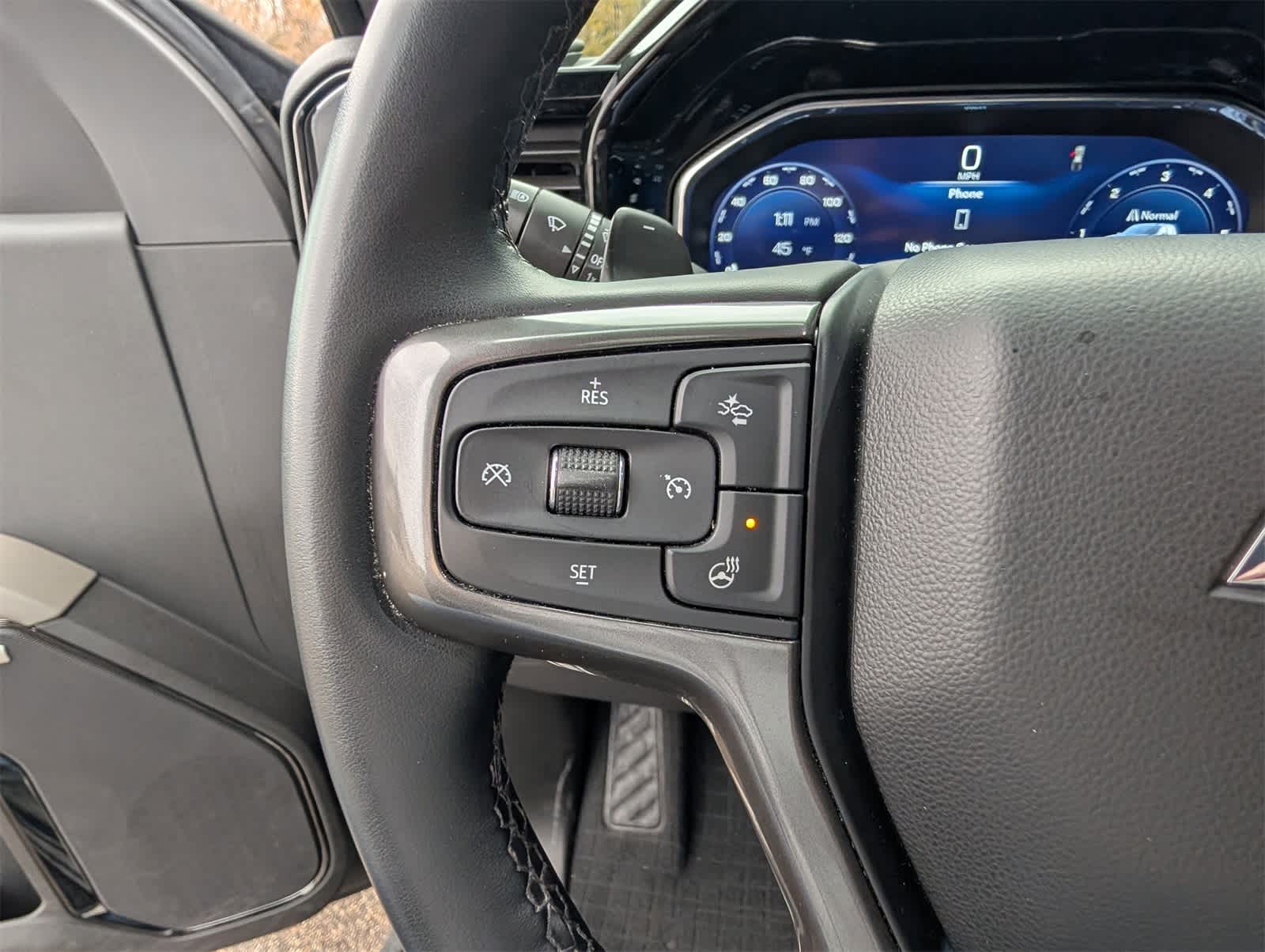 Thumbnail: 2023 Chevrolet Silverado 1500 - 18