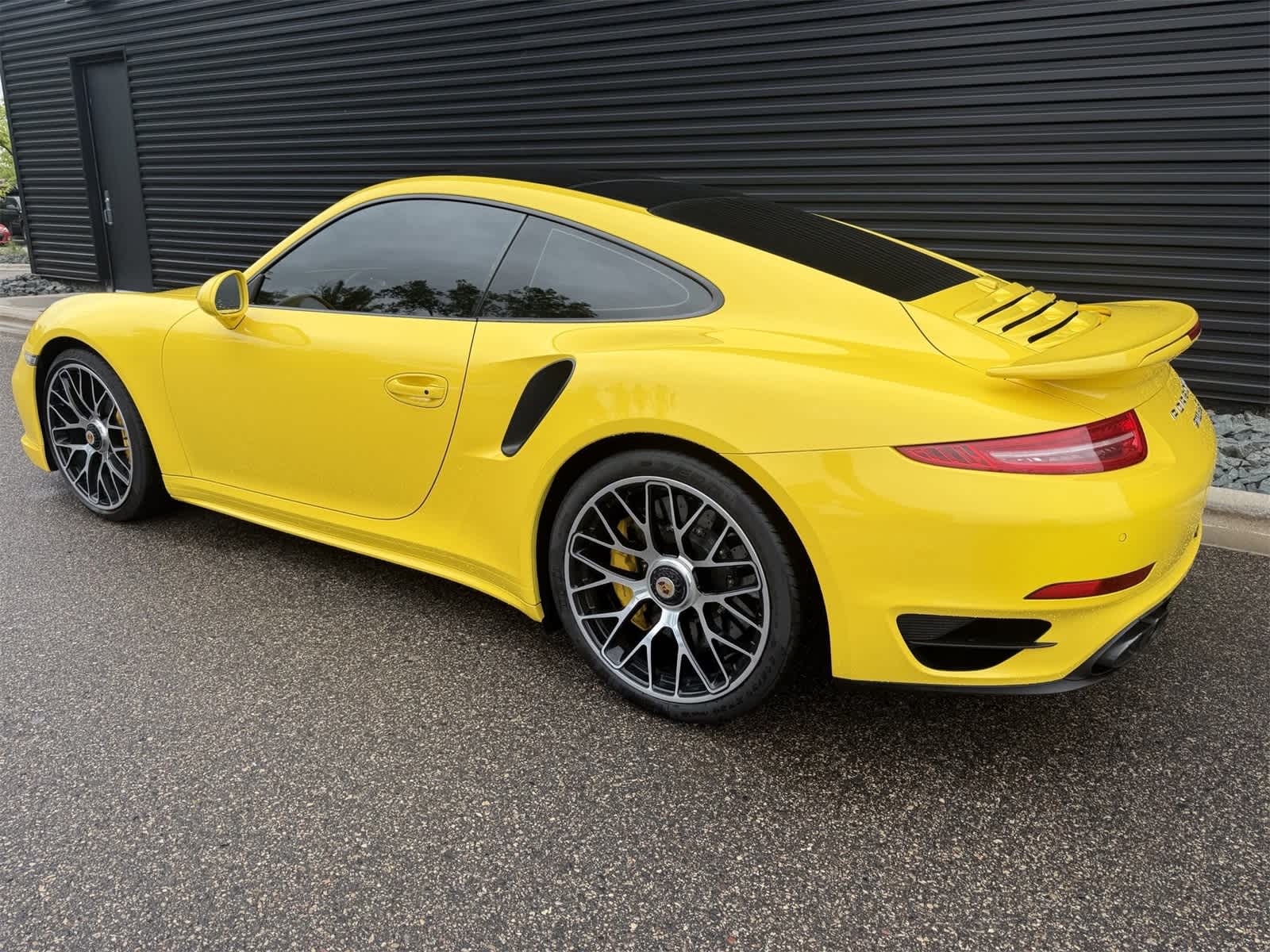 2015 Porsche 911 Turbo S 6