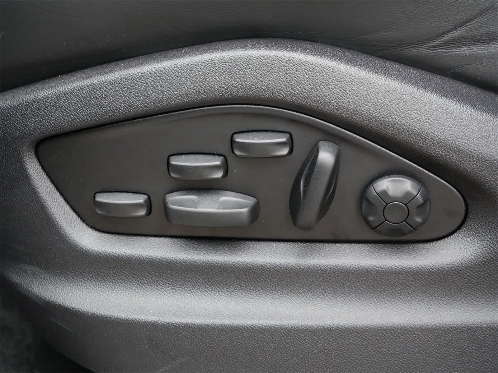 Thumbnail: 2022 Porsche Cayenne - 13