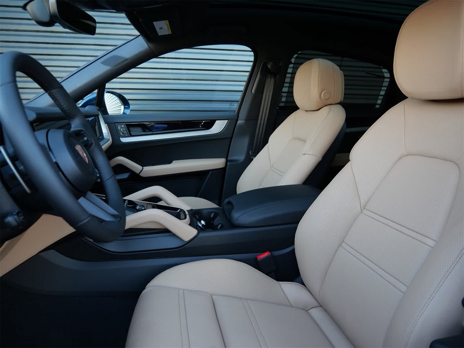 Thumbnail: 2026 Porsche Cayenne - 5