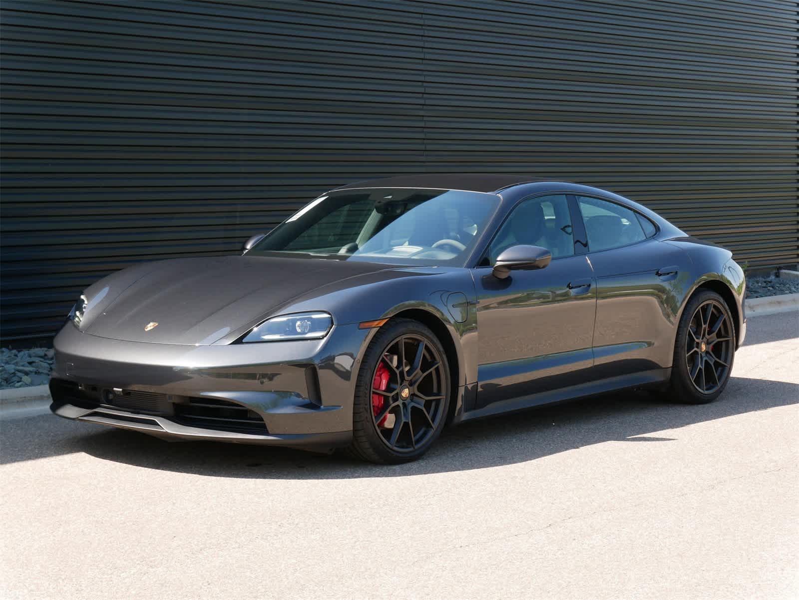 Thumbnail: 2025 Porsche Taycan - 1