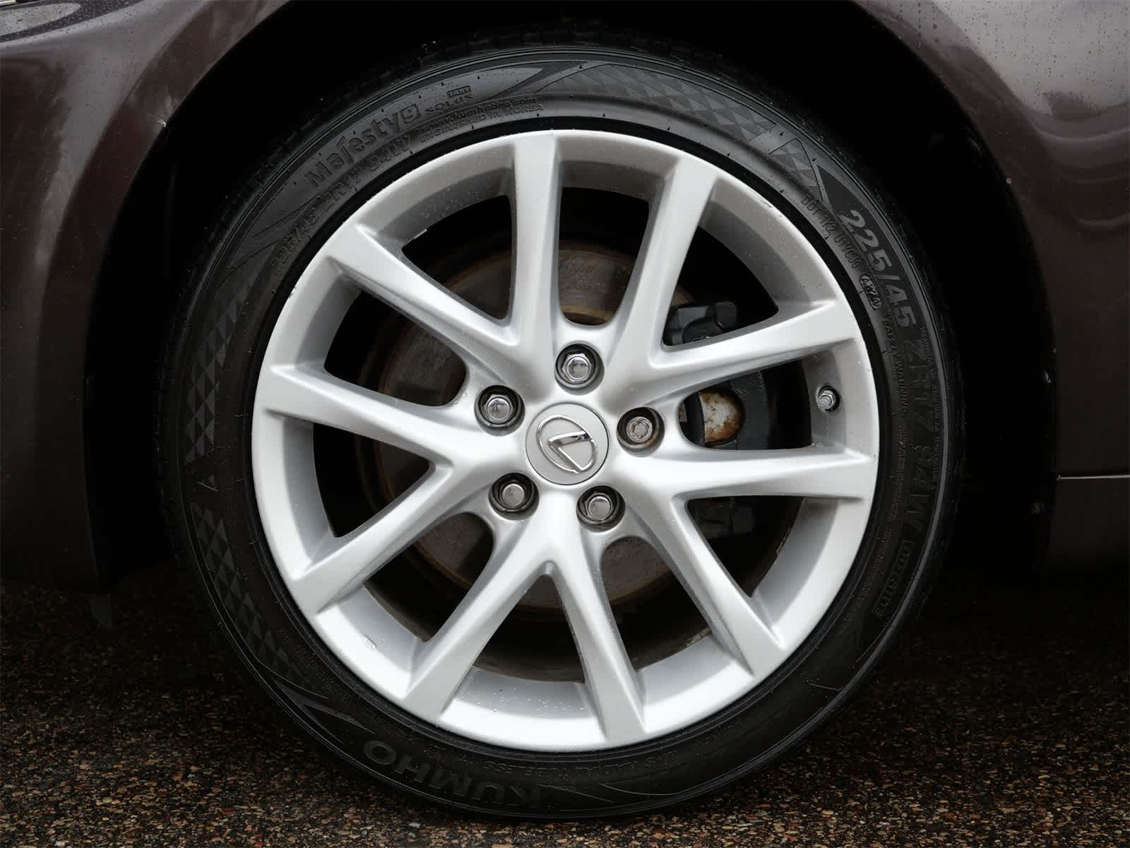 Thumbnail: 2012 Lexus IS - 21