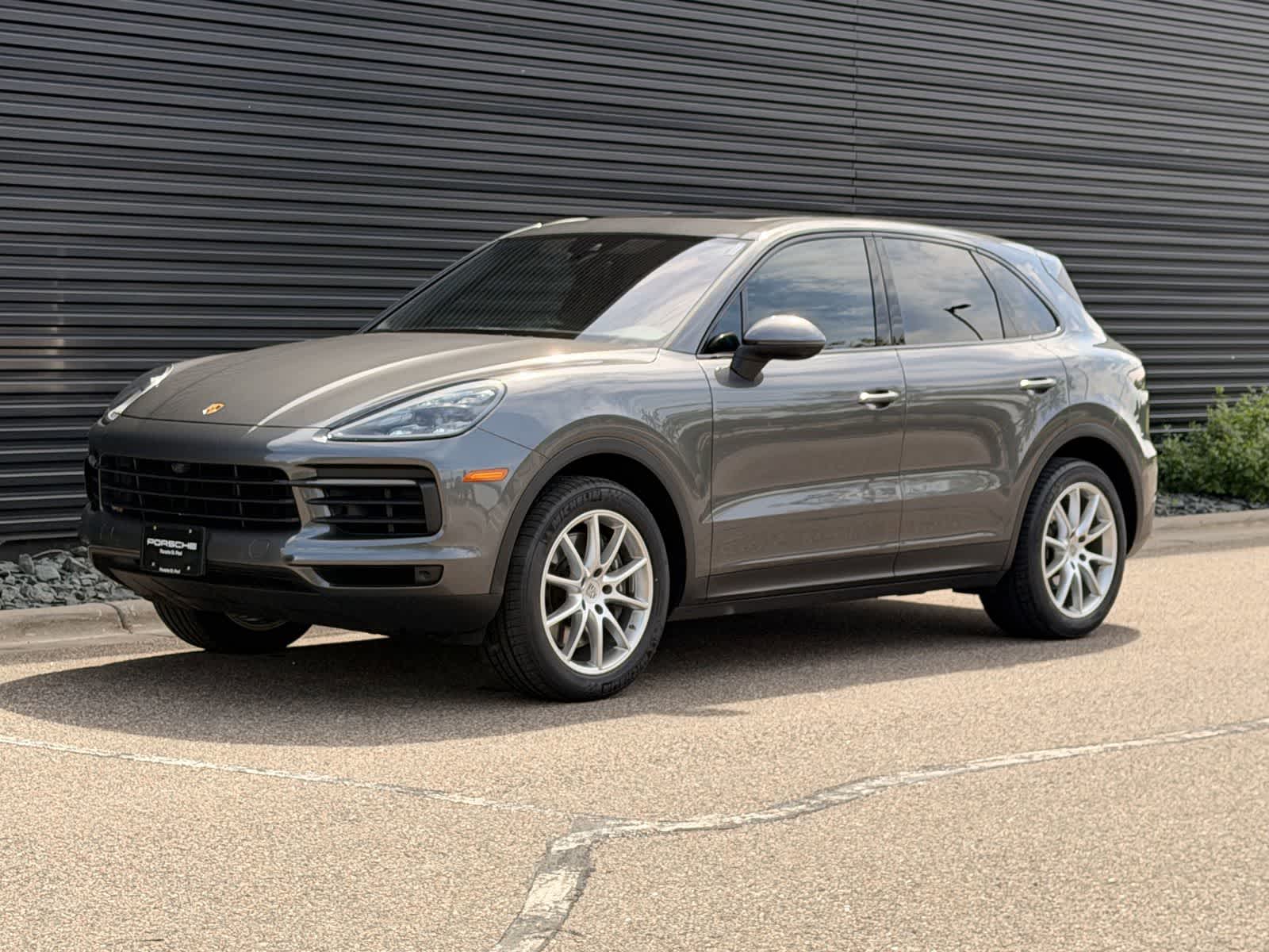 Thumbnail: 2021 Porsche Cayenne - 1