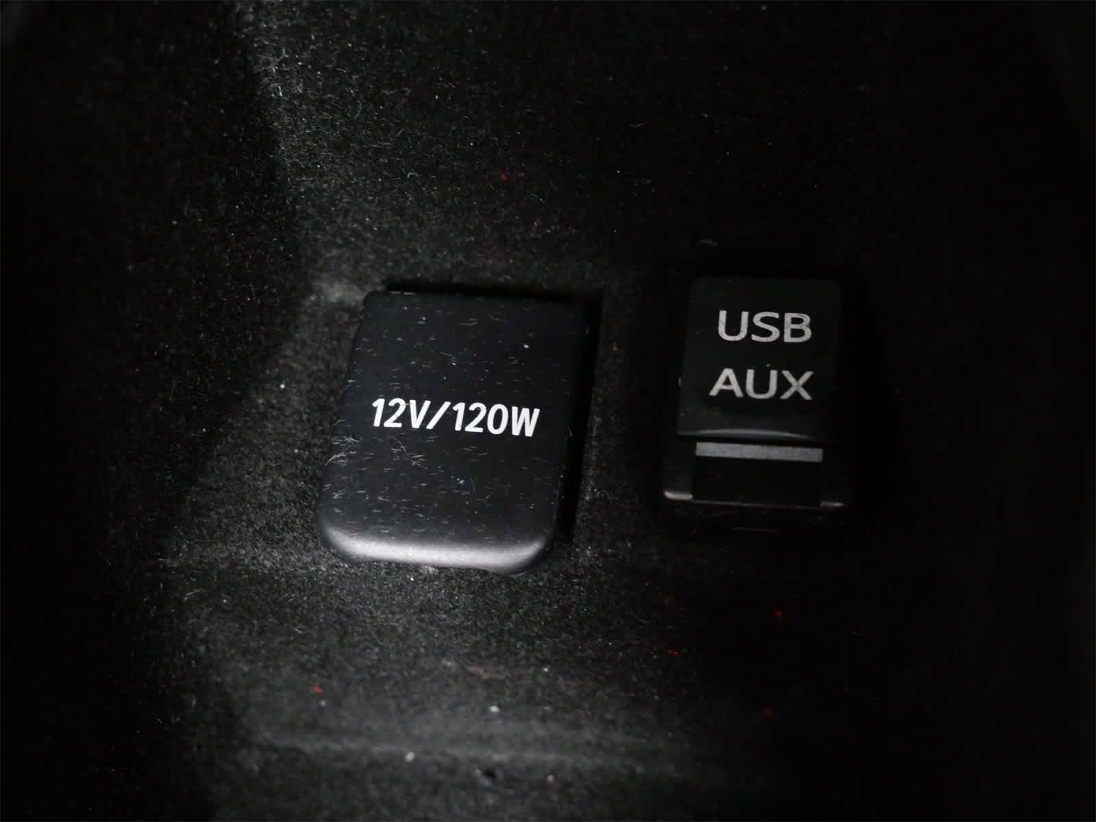 Thumbnail: 2012 Lexus IS - 18