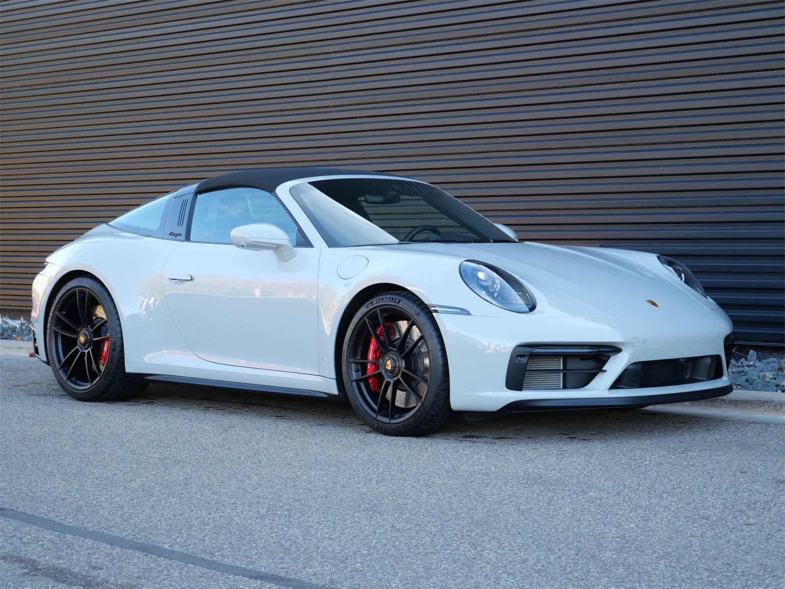 Thumbnail: 2024 Porsche 911 - 25