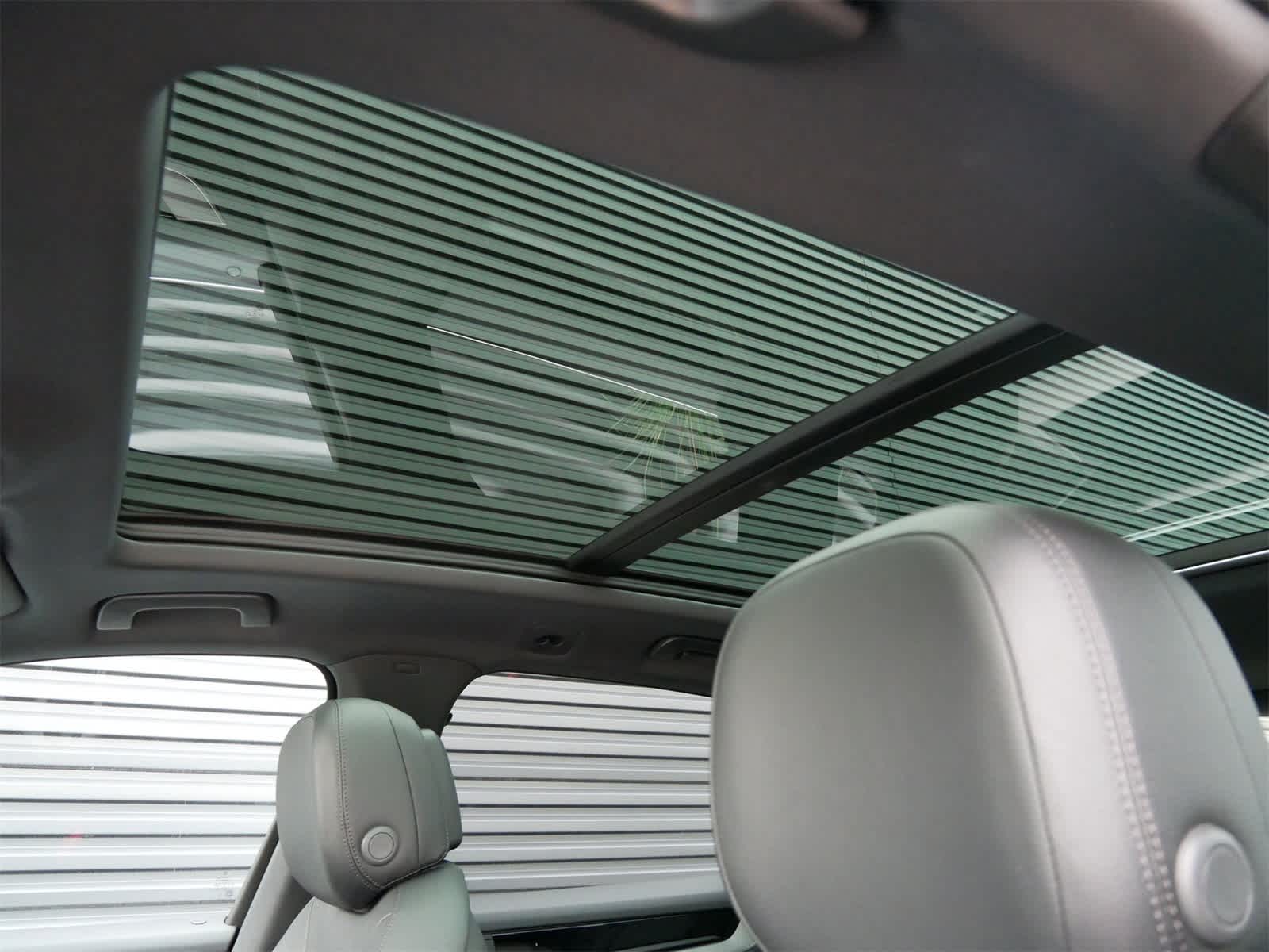 Thumbnail: 2026 Porsche Cayenne - 18