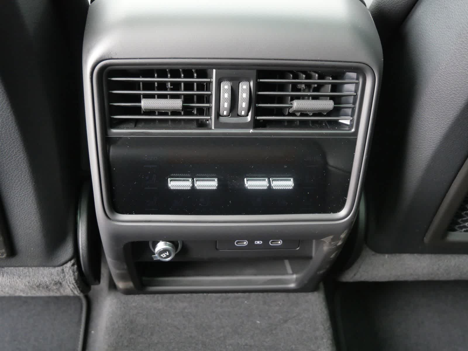 Thumbnail: 2026 Porsche Cayenne - 13