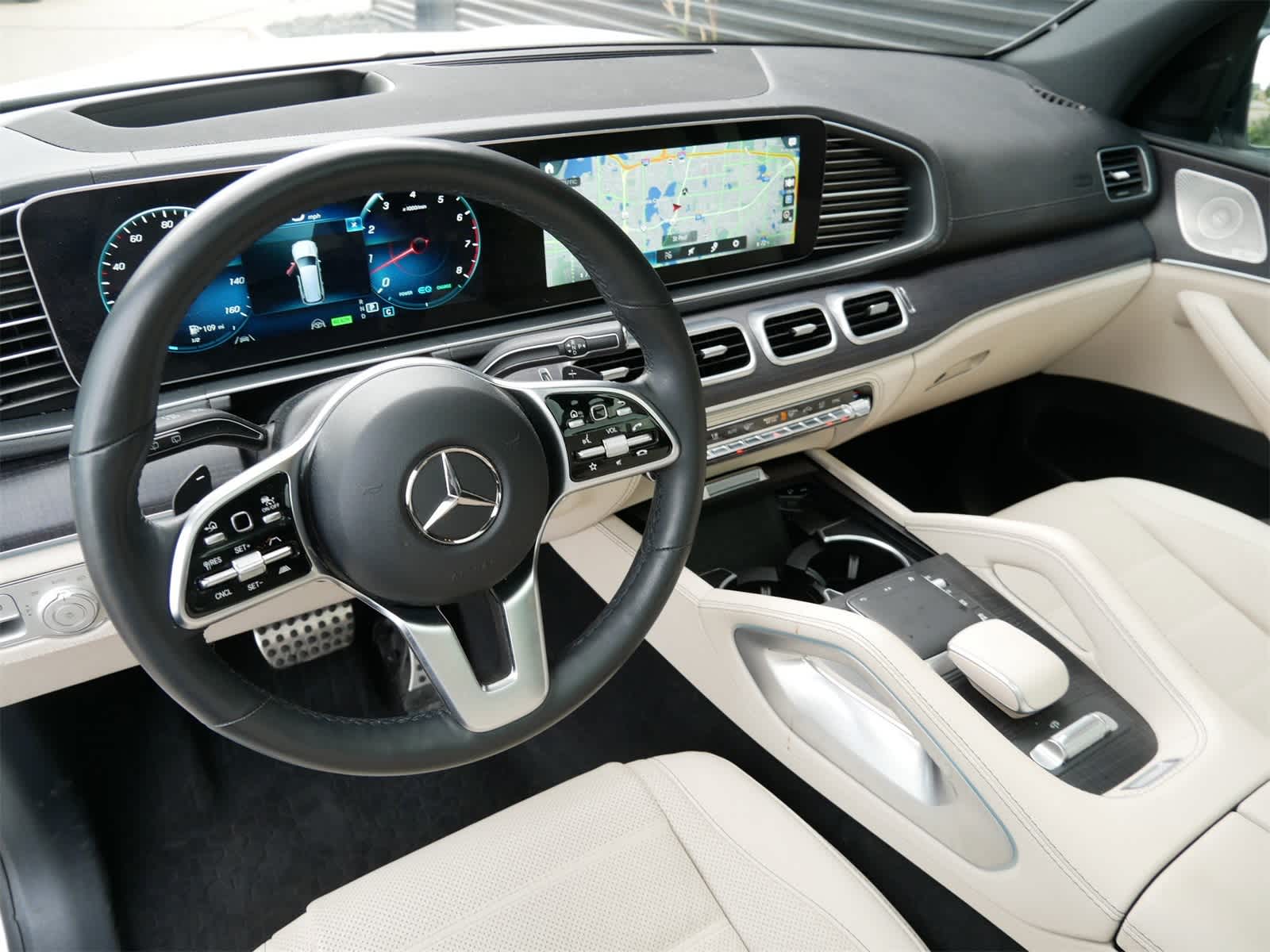 Thumbnail: 2023 Mercedes-Benz GLS - 4