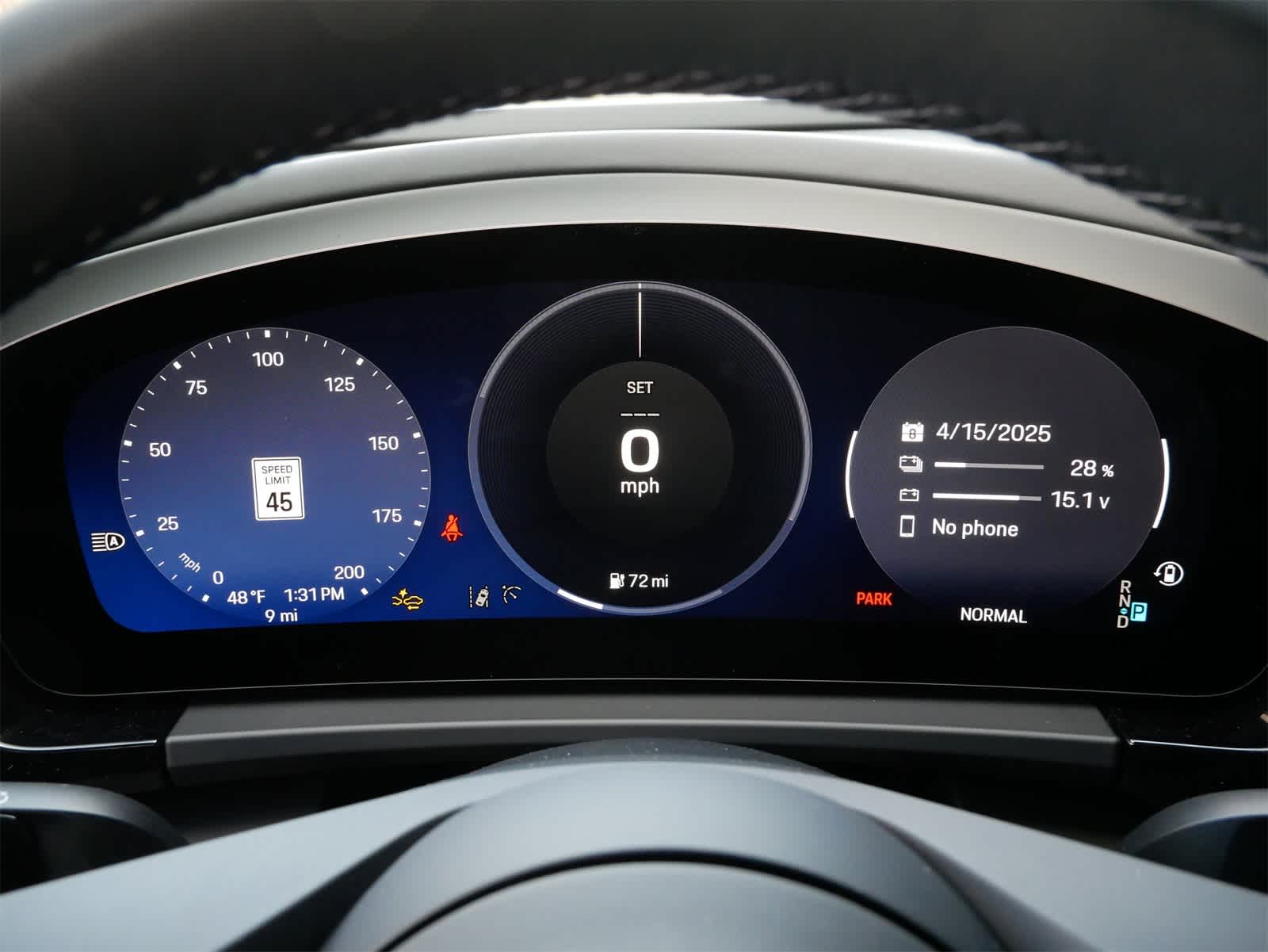 Thumbnail: 2025 Porsche Macan - 13