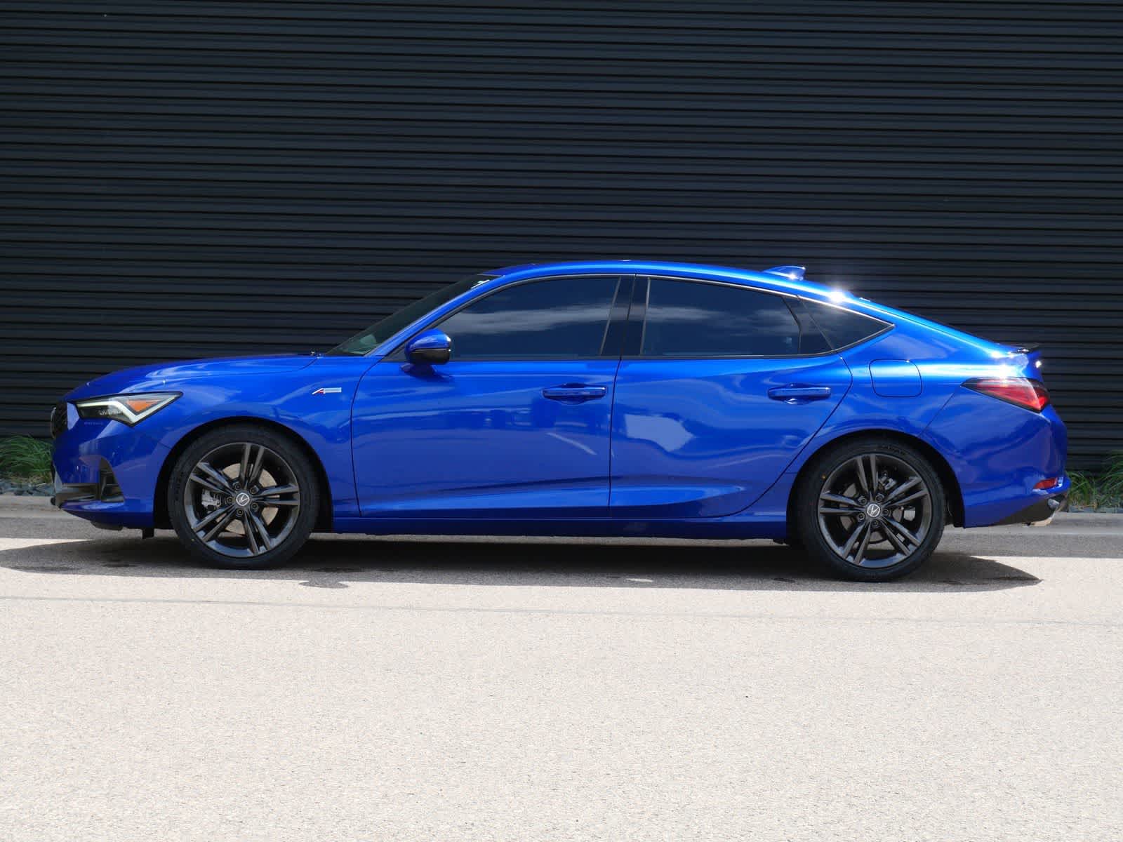 Thumbnail: 2023 Acura Integra - 2